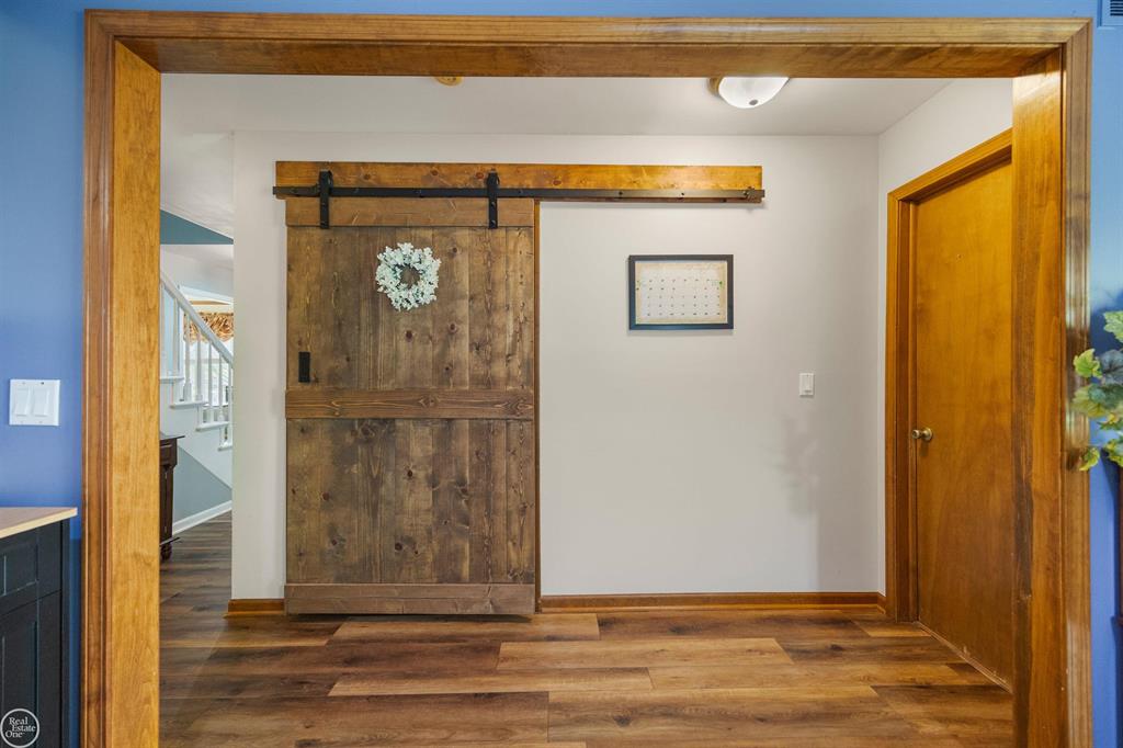 8993 Mary Ann Avenue