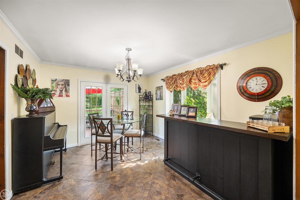 8993 Mary Ann Avenue