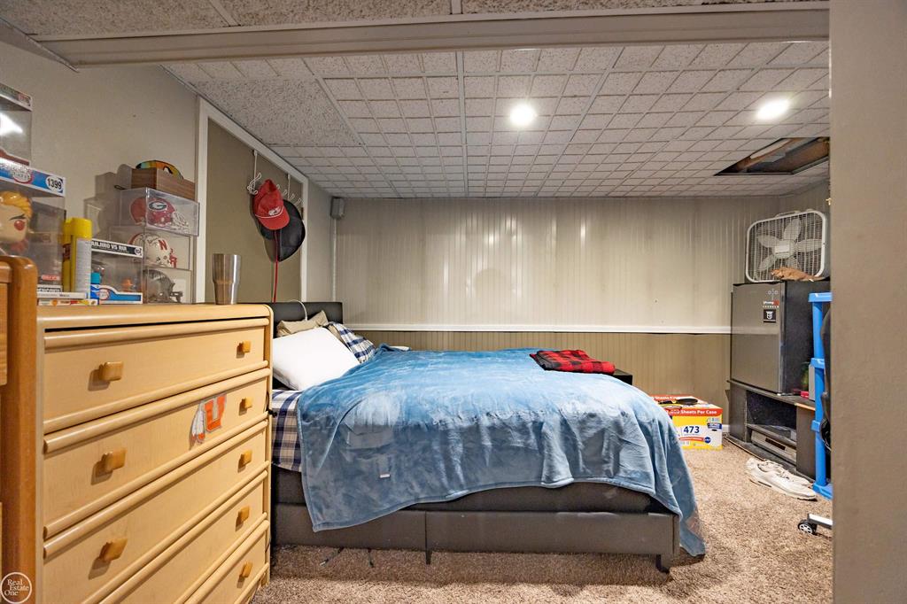 8993 Mary Ann Avenue