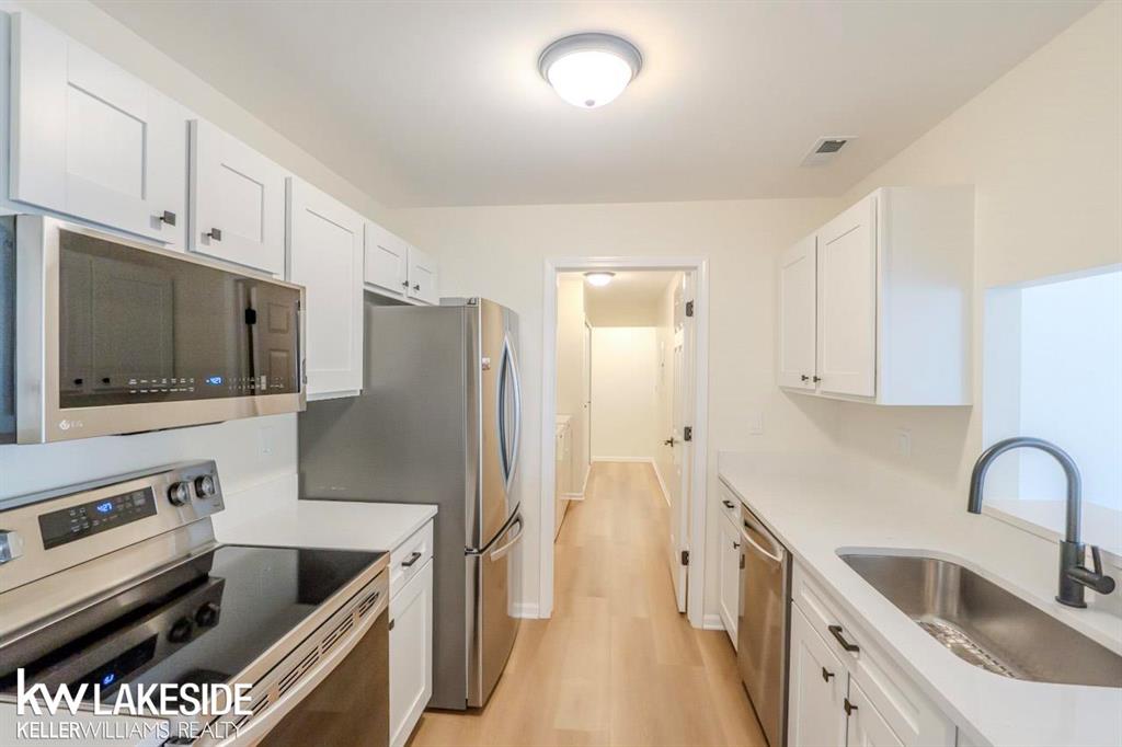 16508 Glenpointe Drive