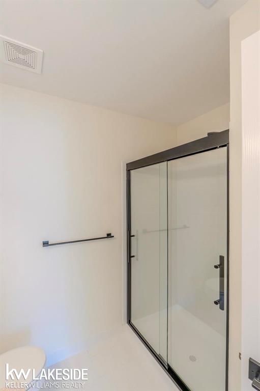 16508 Glenpointe Drive