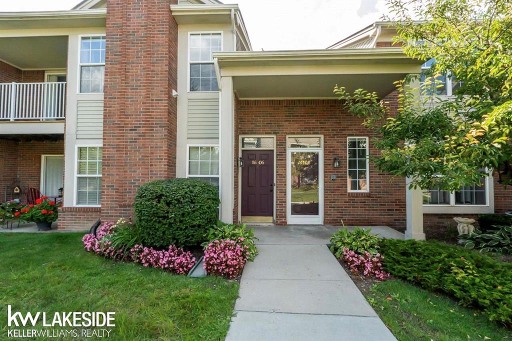 16508 Glenpointe Drive