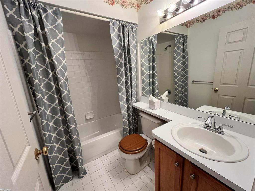 18166 Port Salem Drive