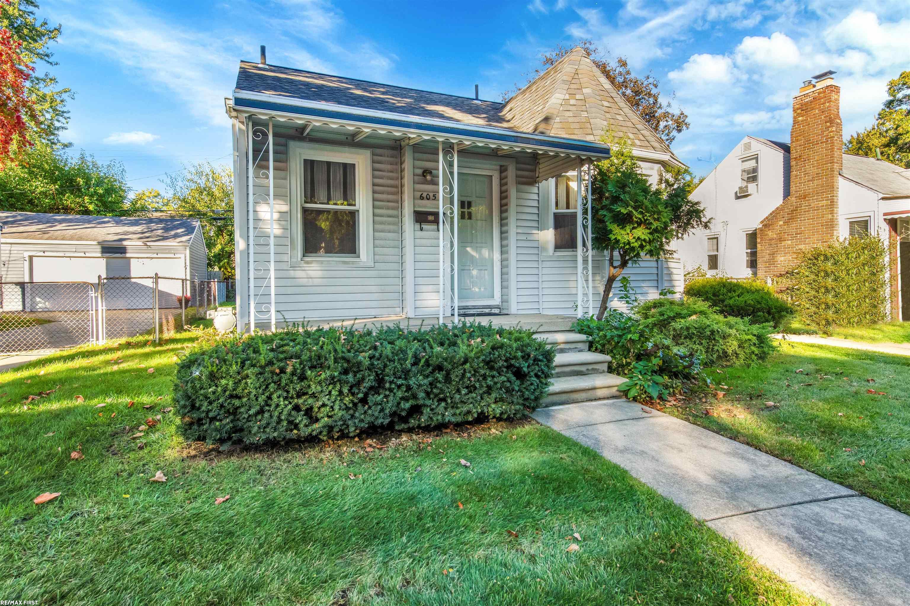 605 Allen Street
