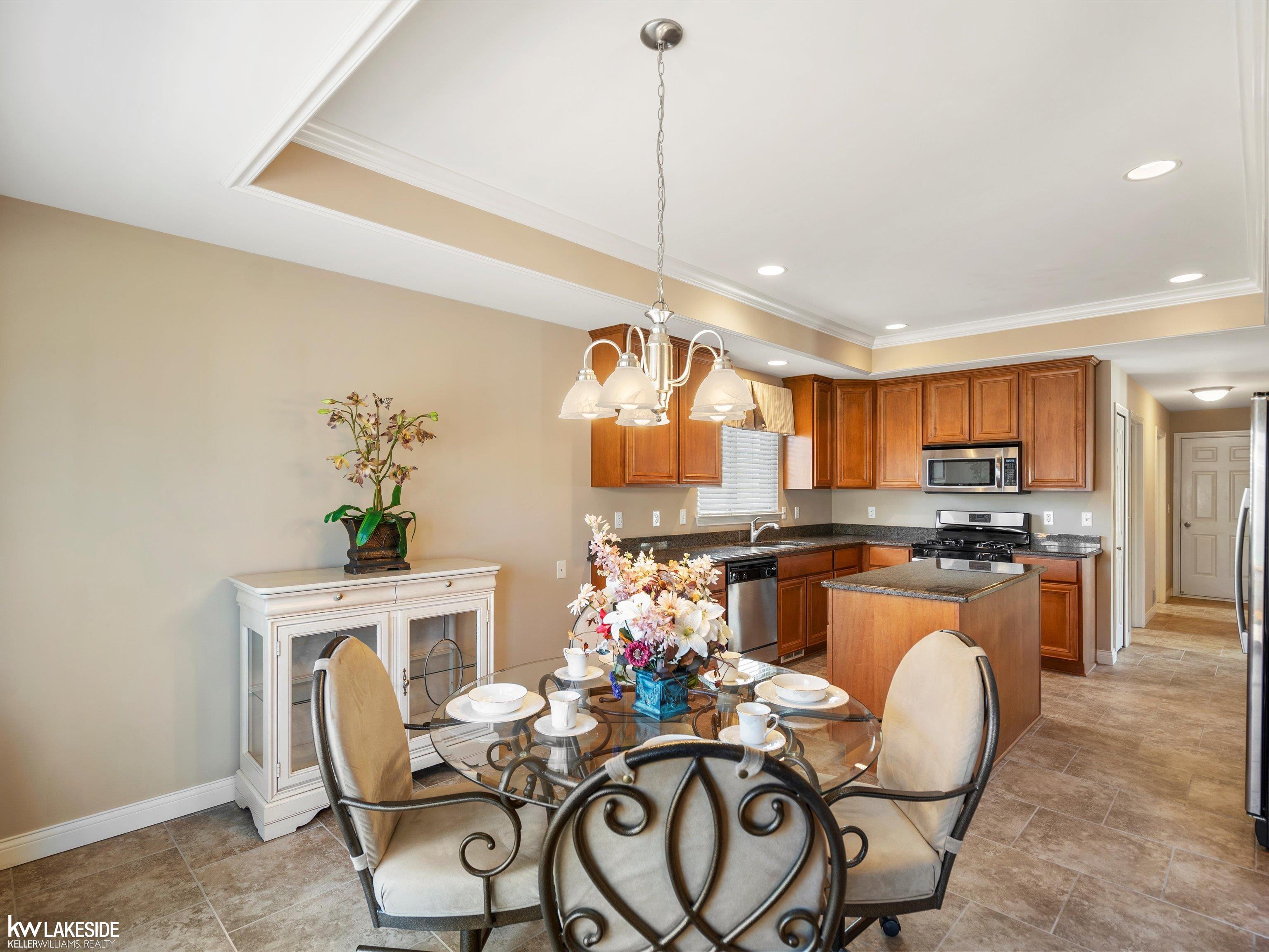 43647 MALLARD Lane