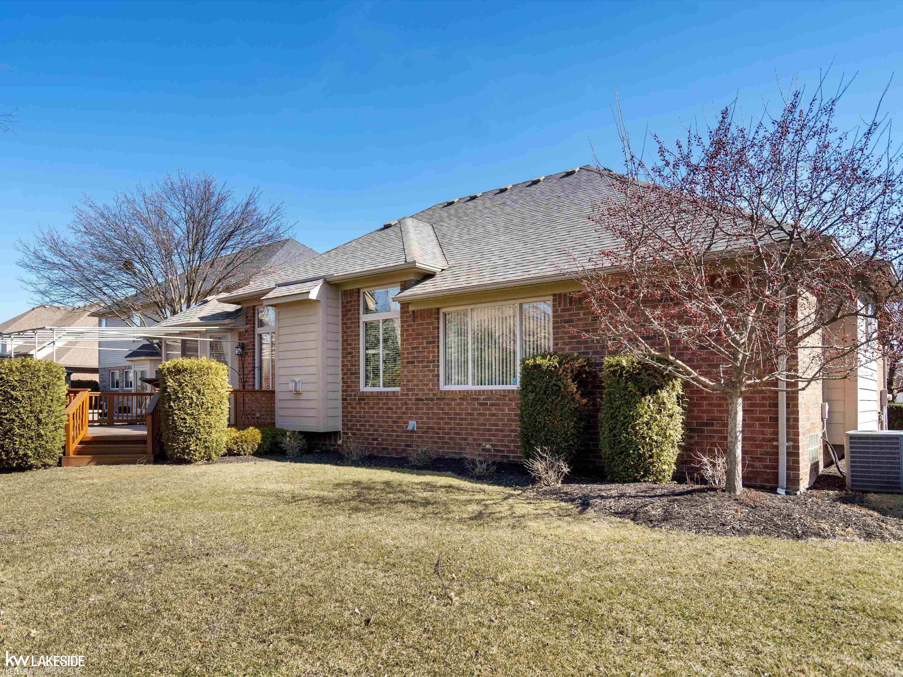 43647 MALLARD Lane