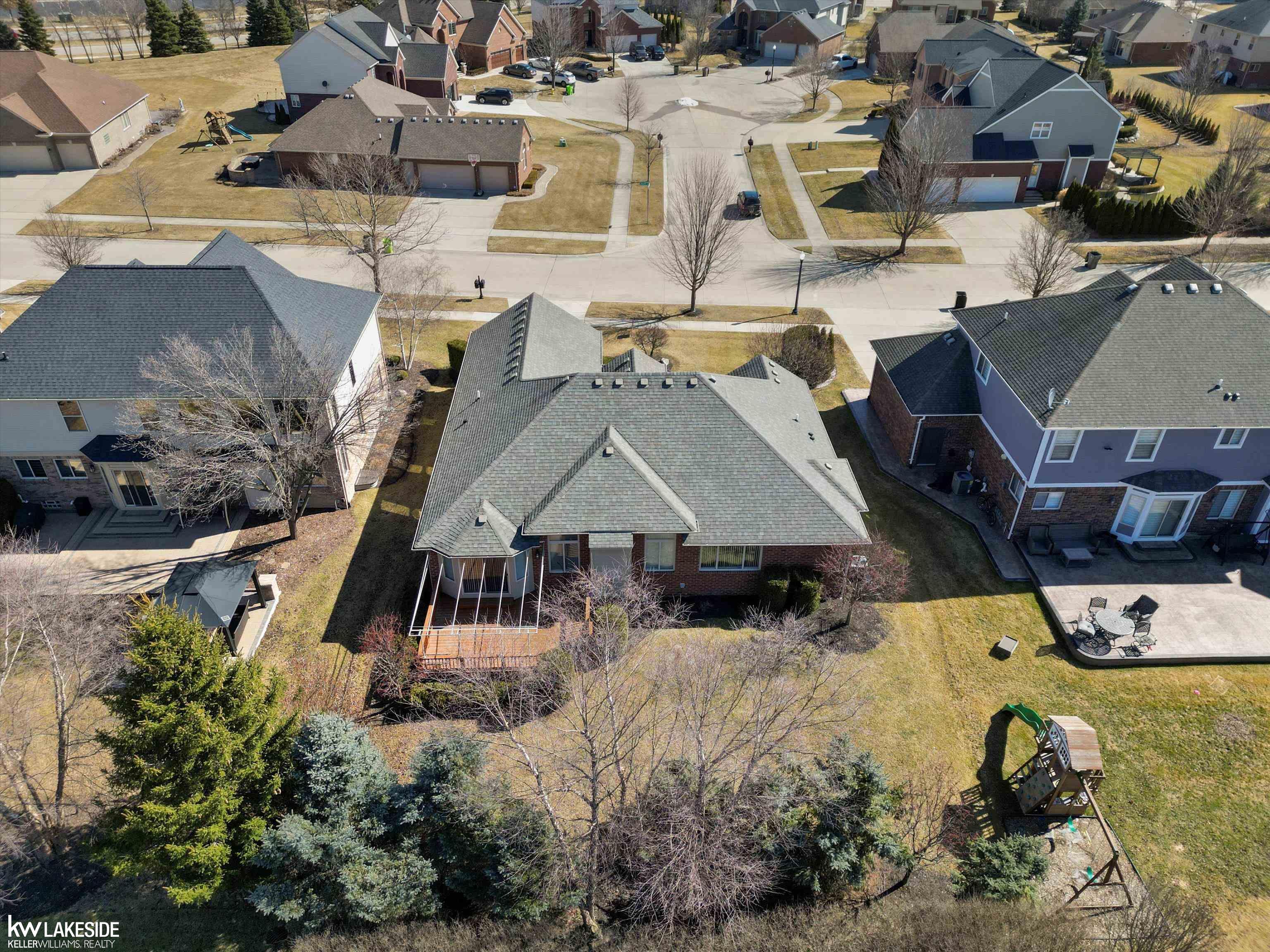 43647 MALLARD Lane
