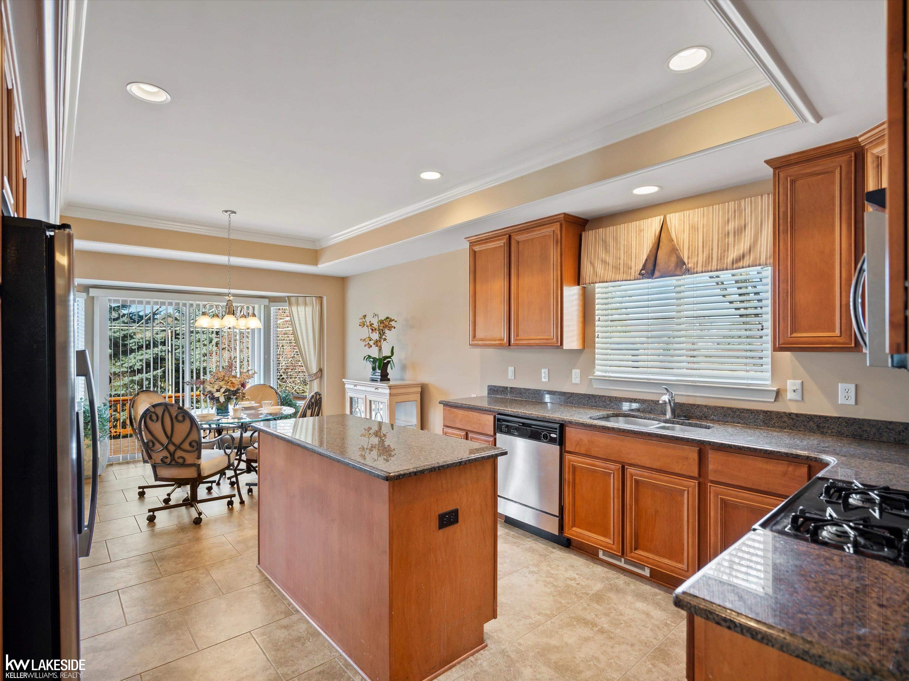 43647 MALLARD Lane