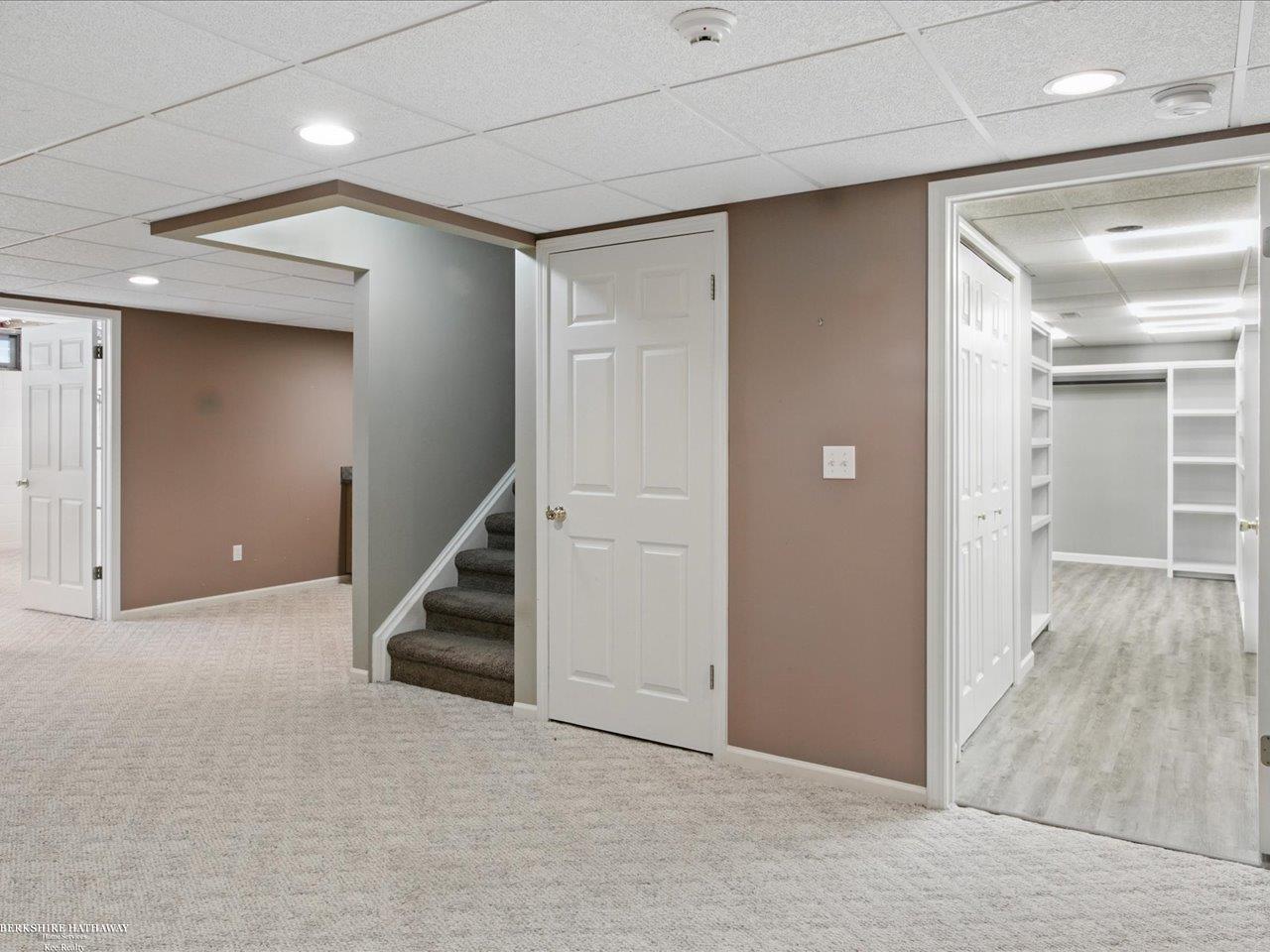 2849 Shorewood Boulevard