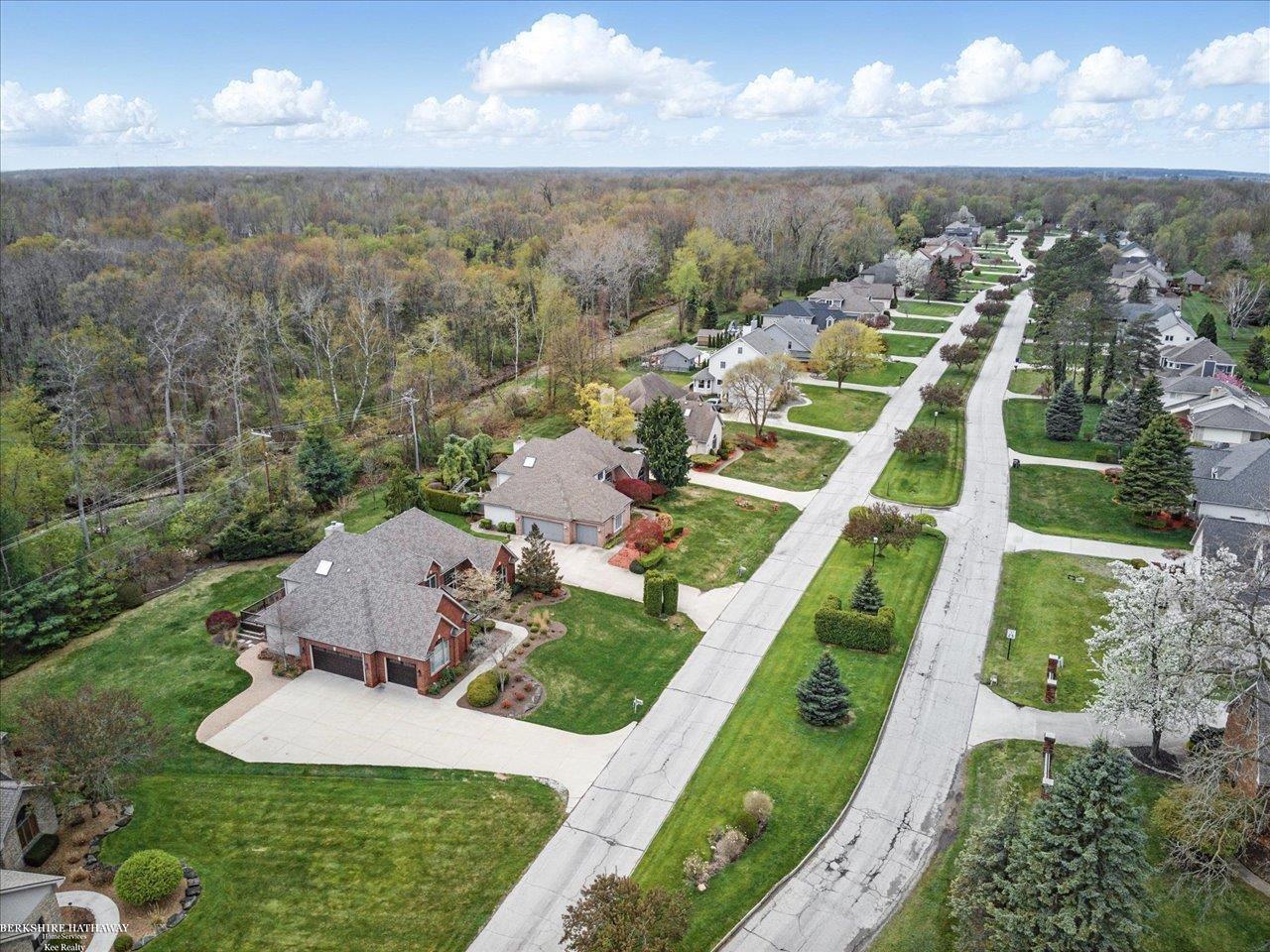 2849 Shorewood Boulevard