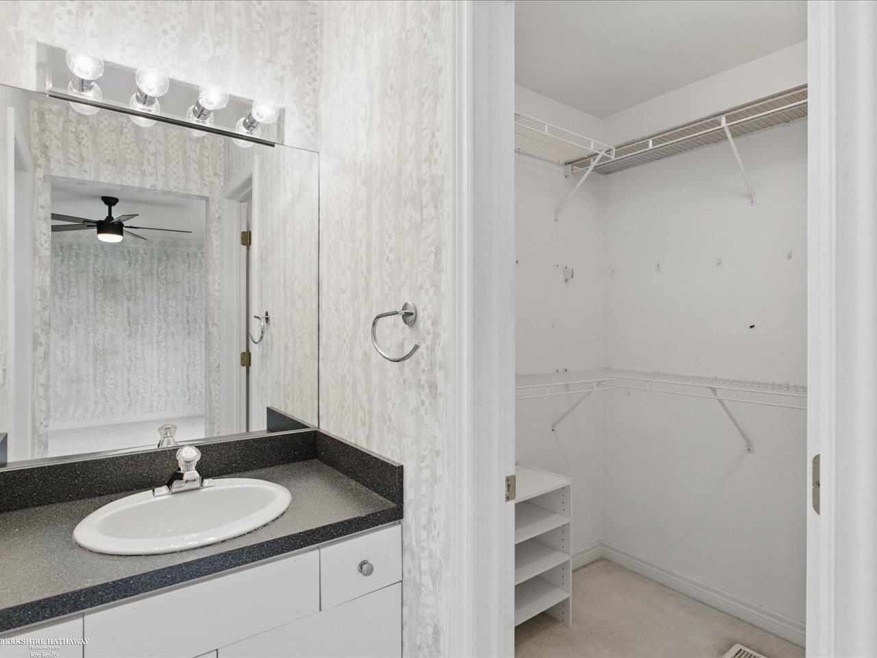 2849 Shorewood Boulevard