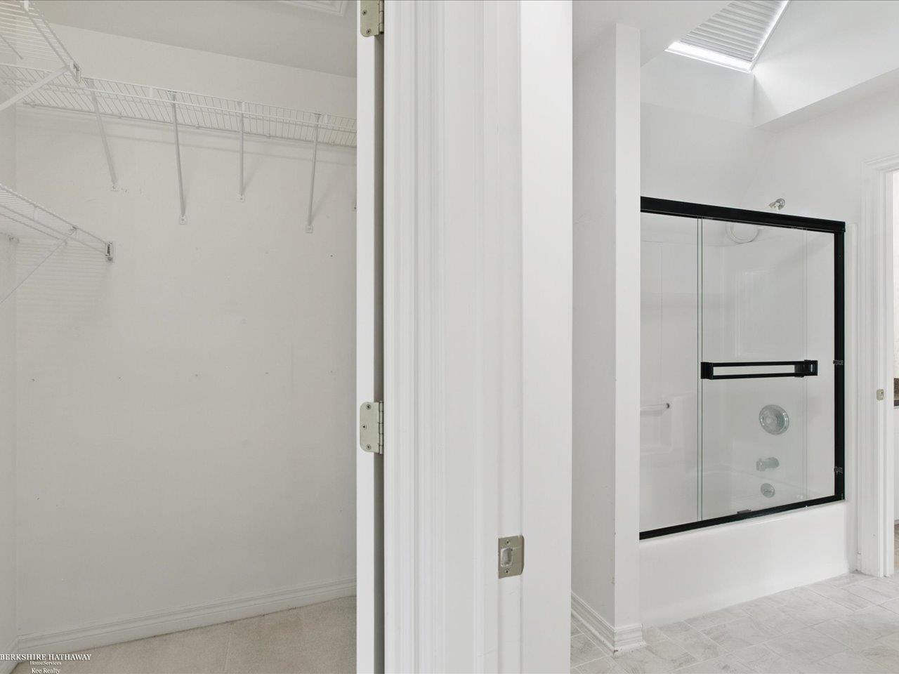 2849 Shorewood Boulevard