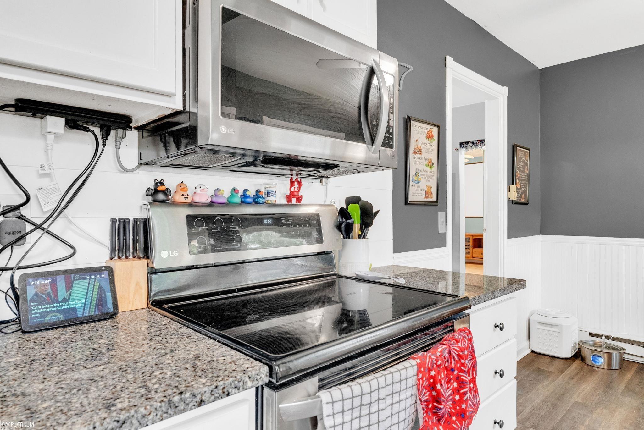 3444 Maple Street Street