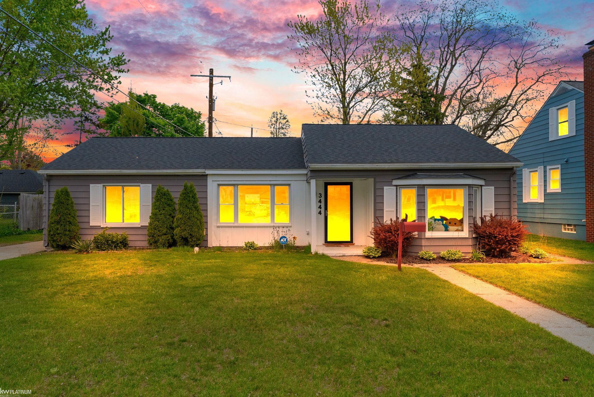 3444 Maple Street Street