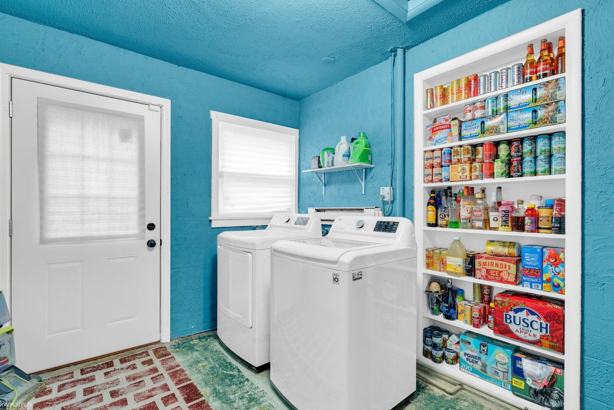 3444 Maple Street Street