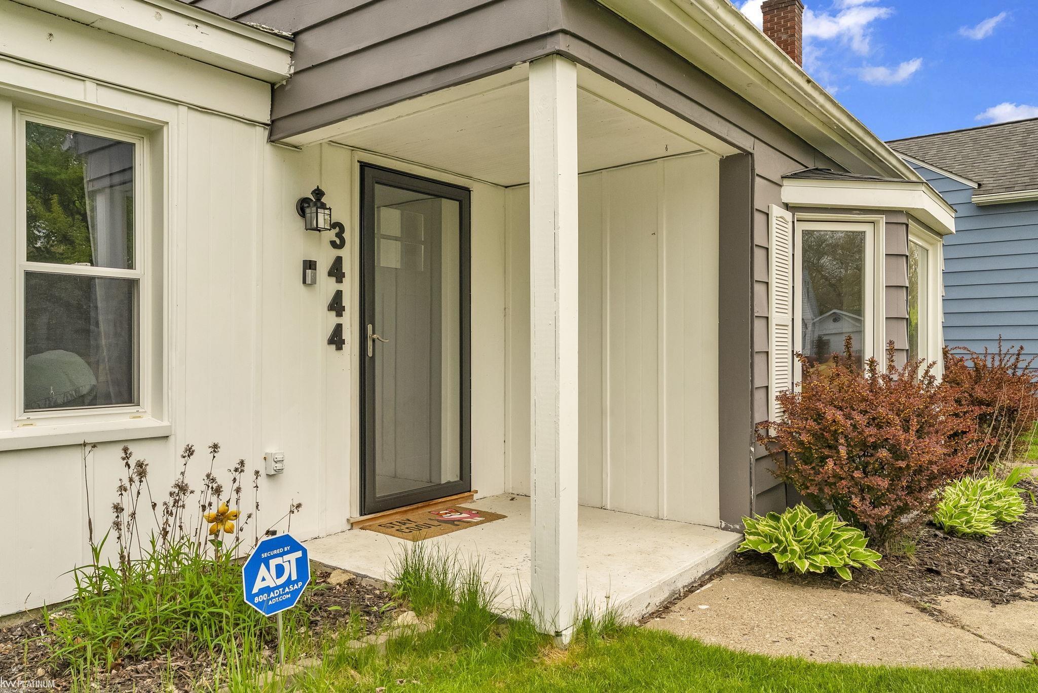 3444 Maple Street Street