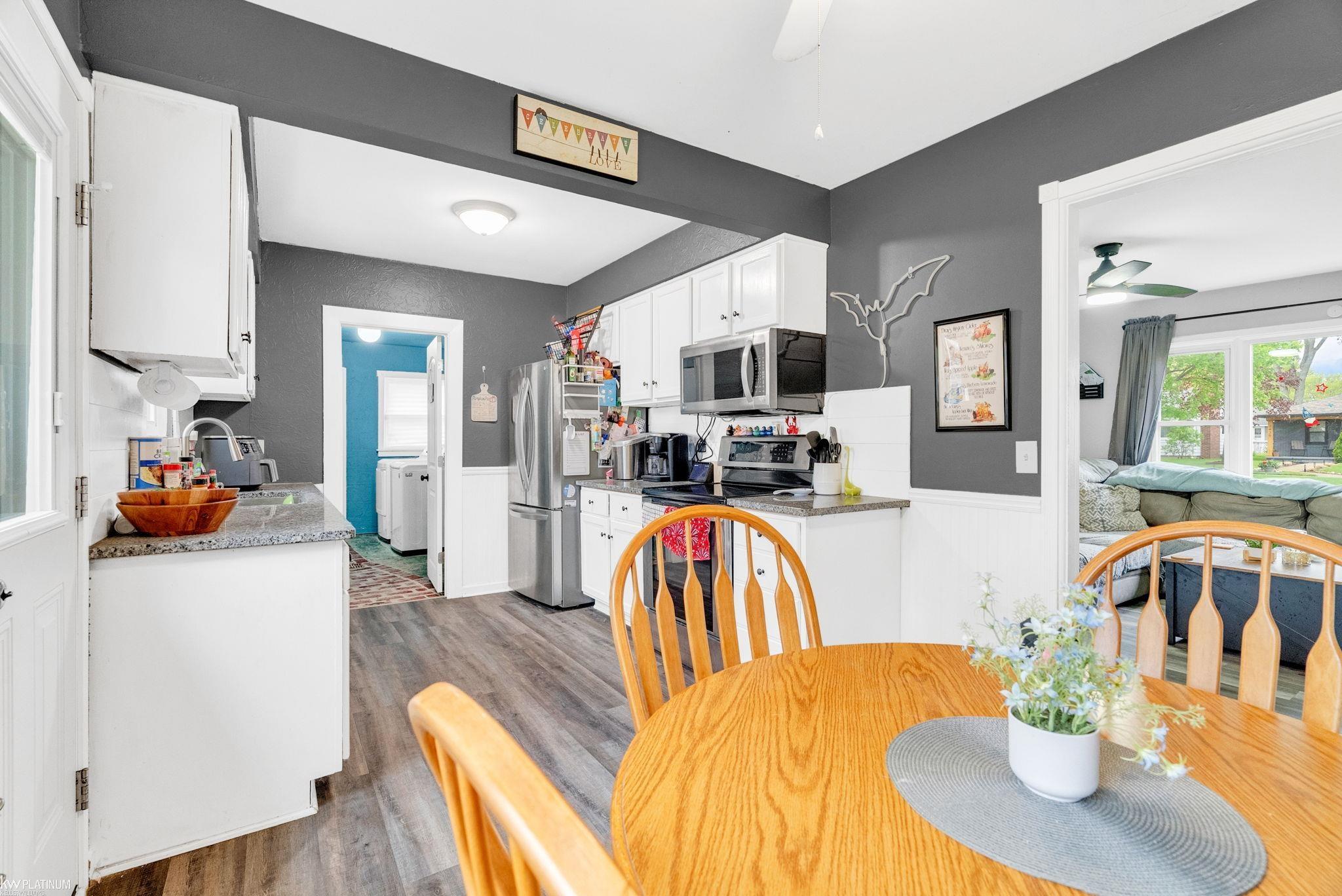 3444 Maple Street Street