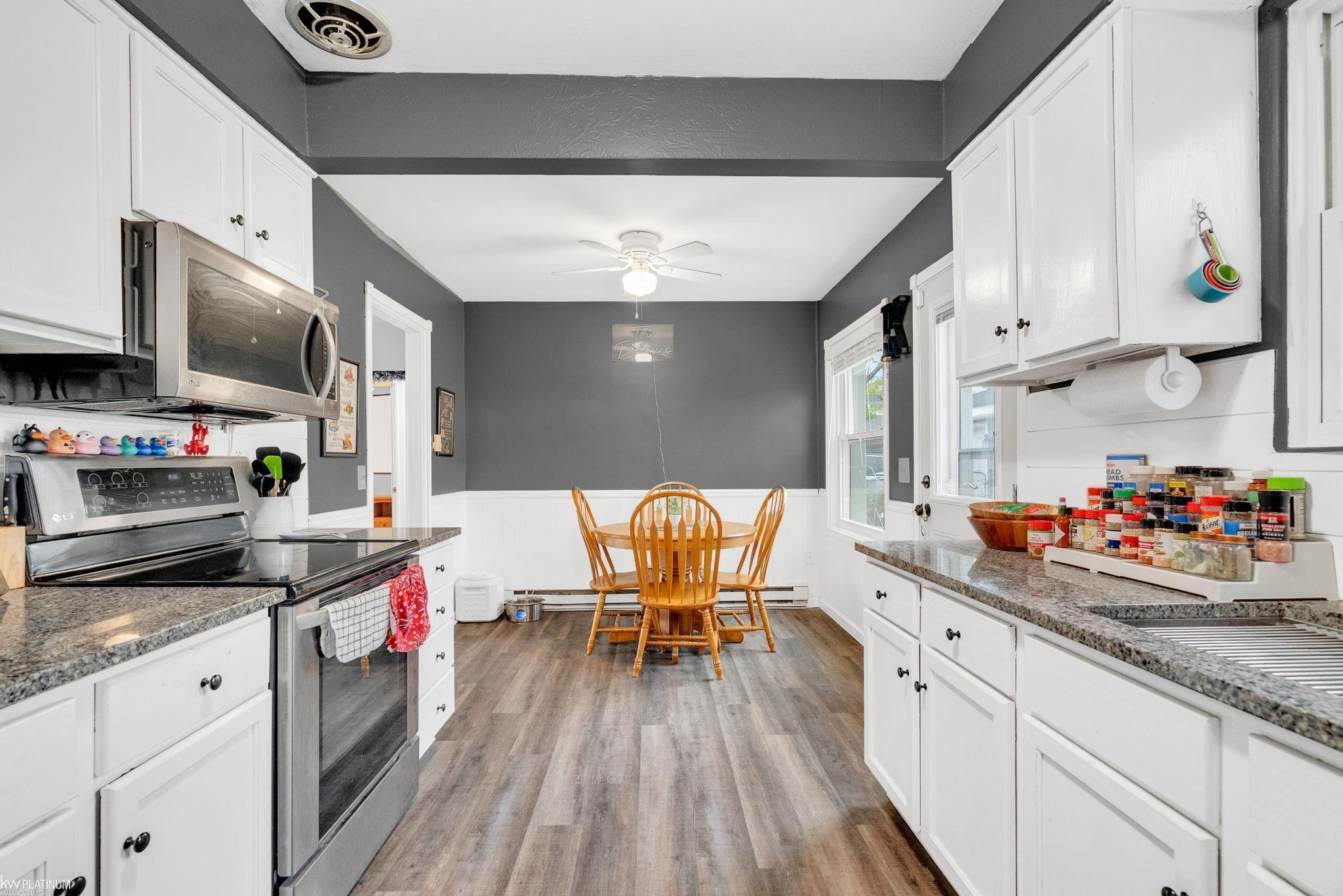 3444 Maple Street Street