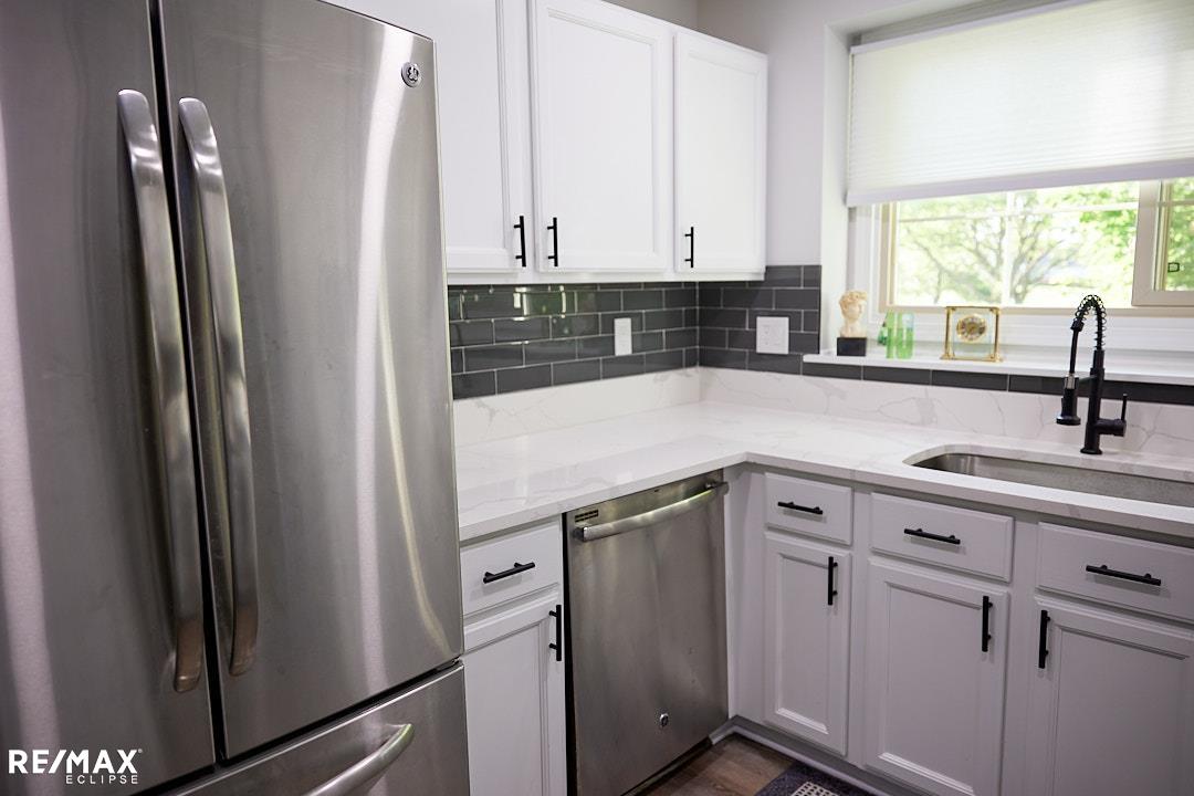 18550 Willowridge Ln