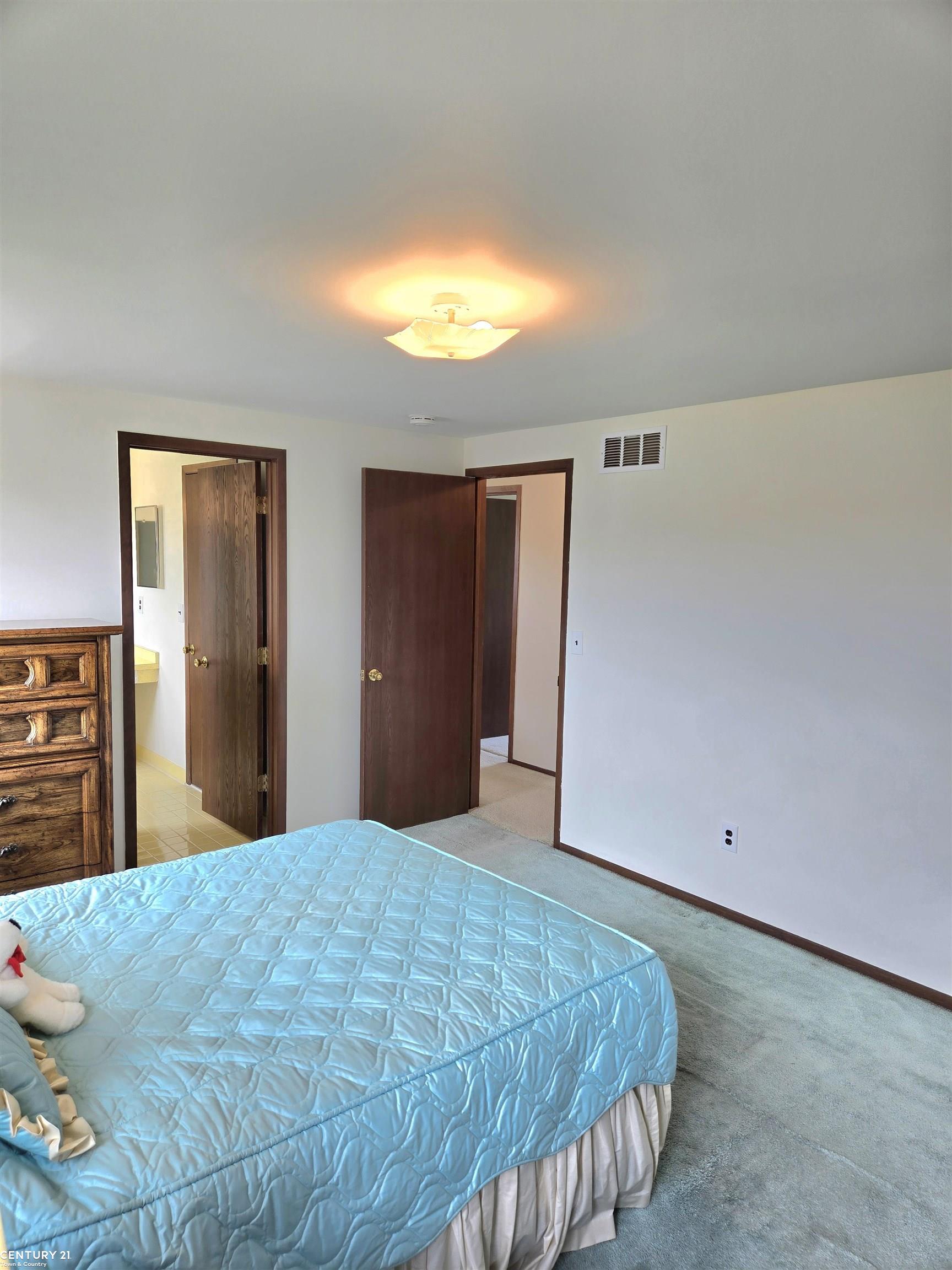 37742 Evergreen Dr Drive