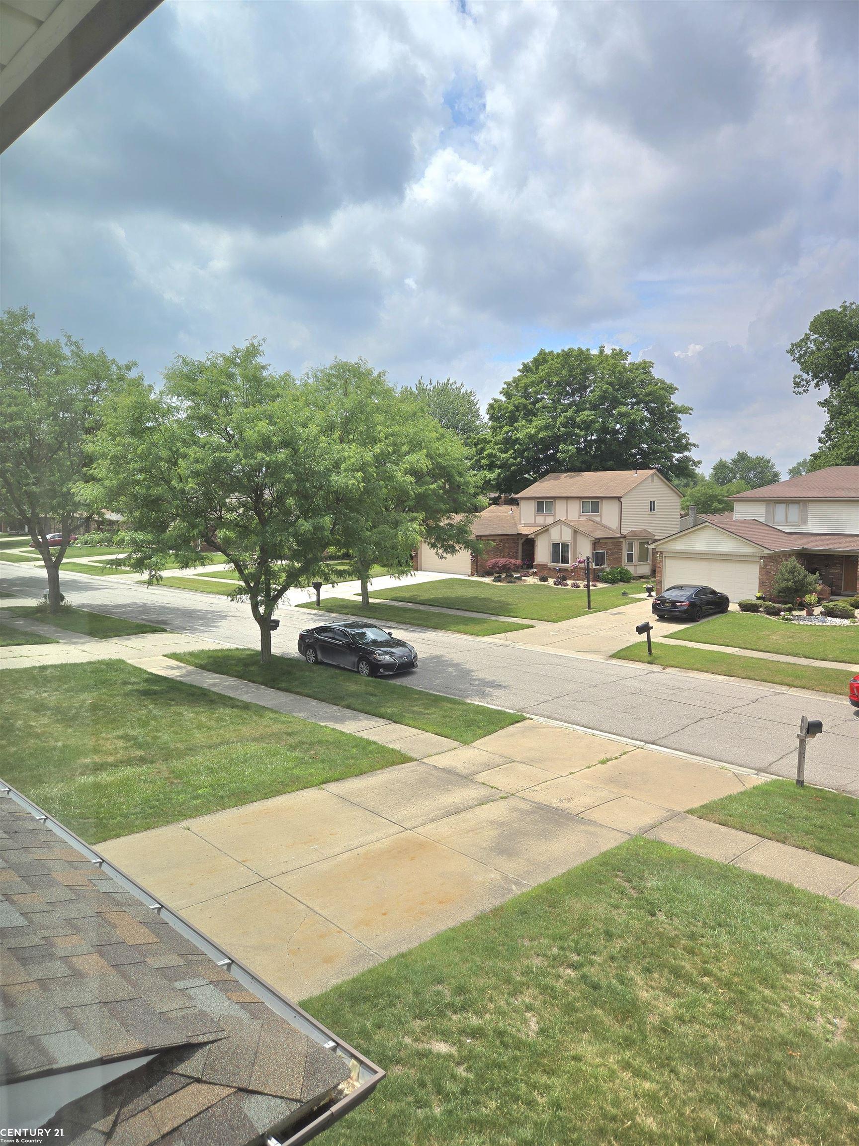 37742 Evergreen Dr Drive