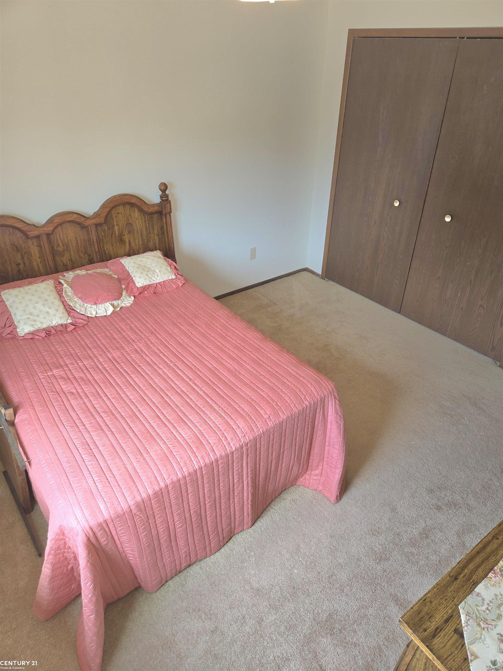 37742 Evergreen Dr Drive