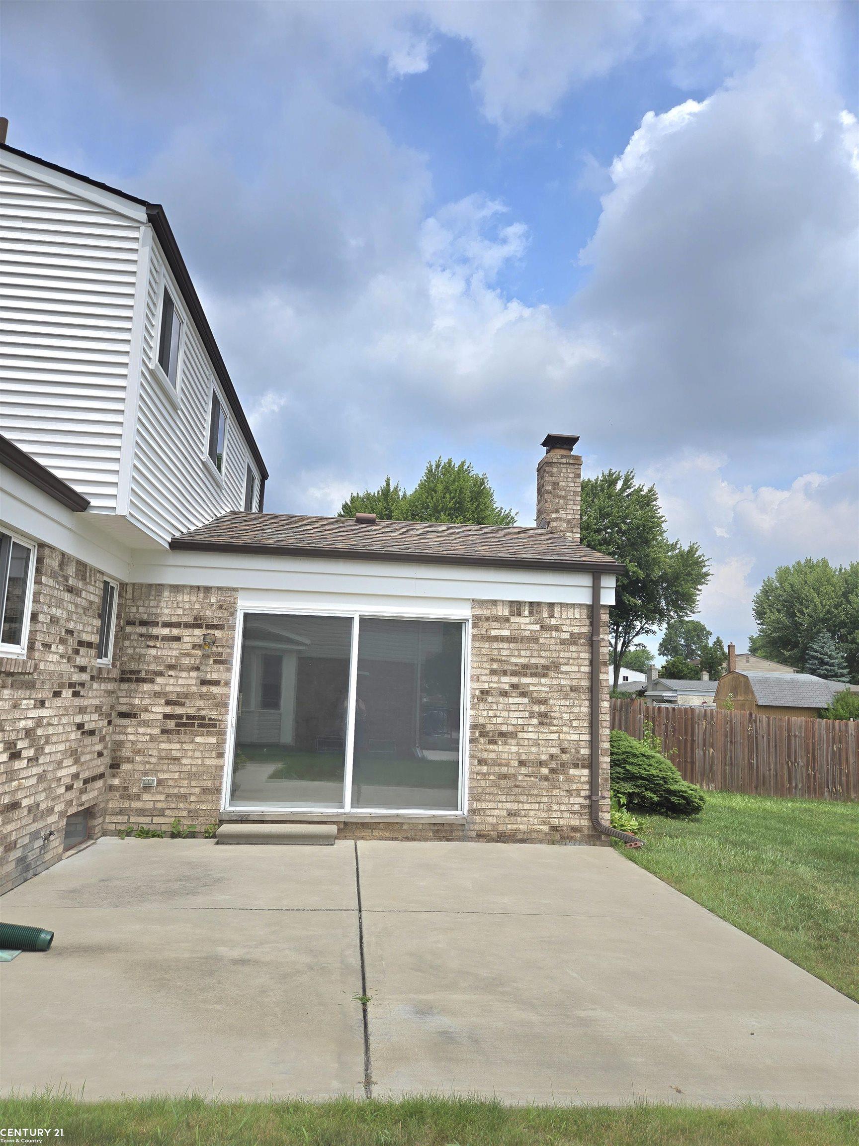 37742 Evergreen Dr Drive