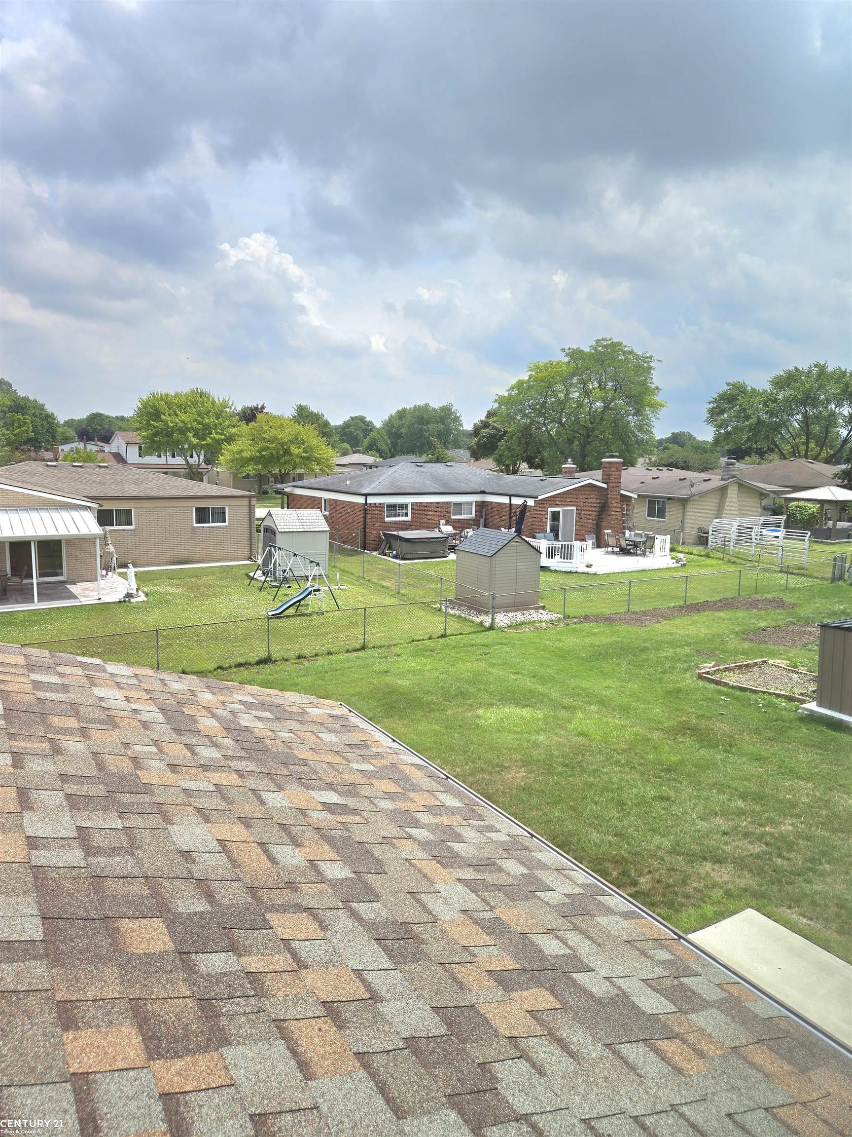 37742 Evergreen Dr Drive