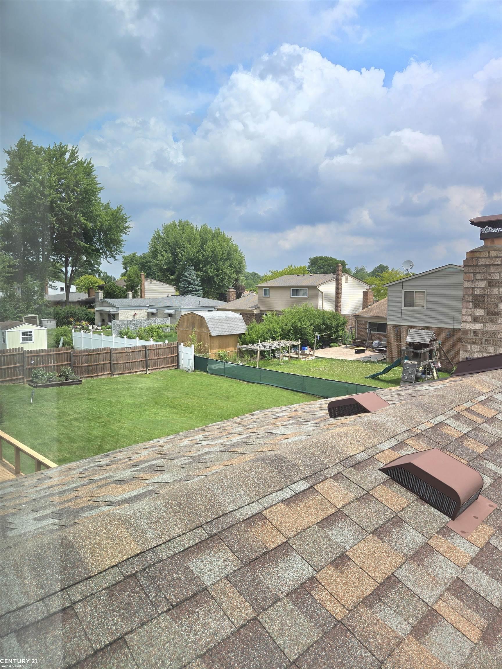 37742 Evergreen Dr Drive