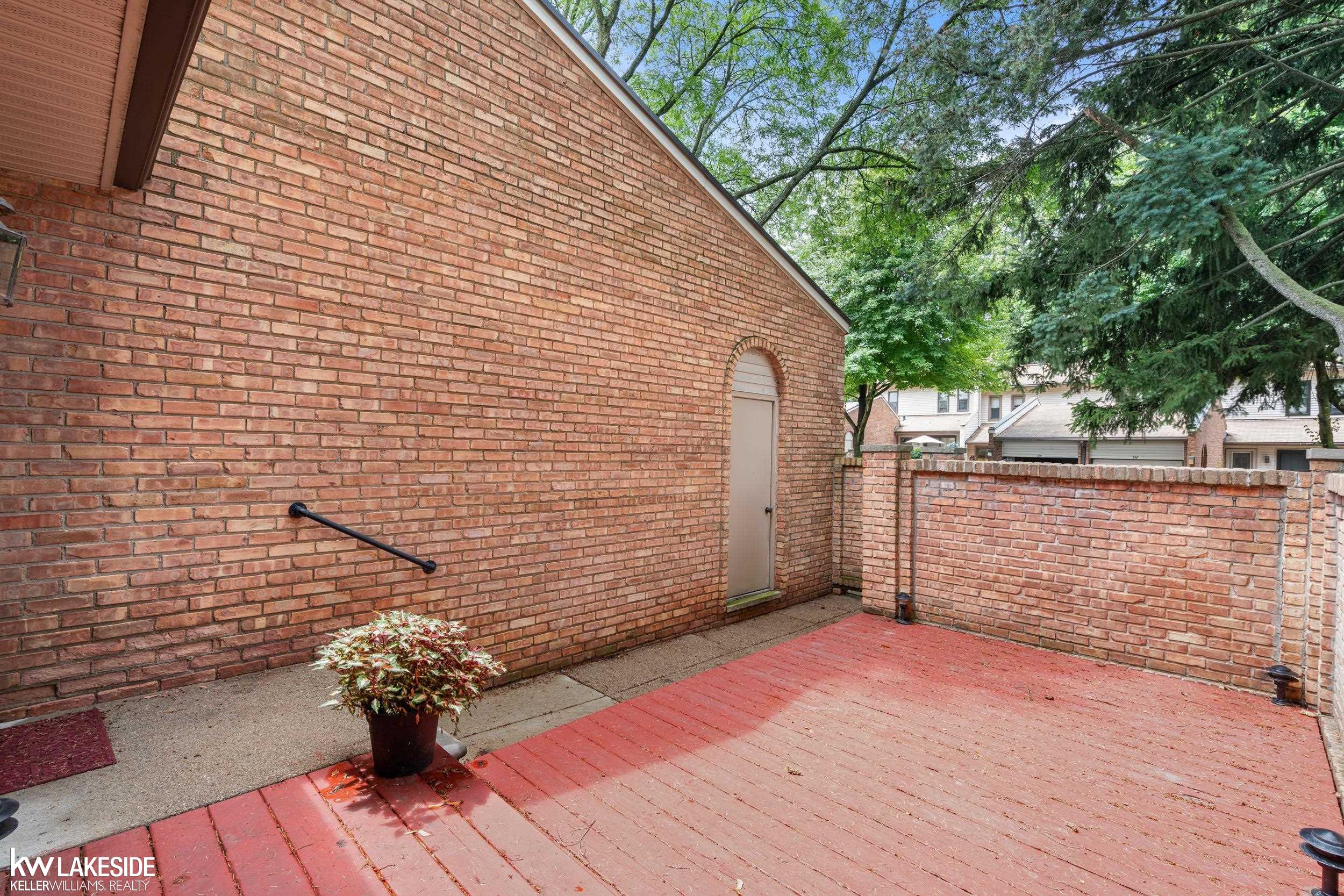 368 Willow Grove Lane