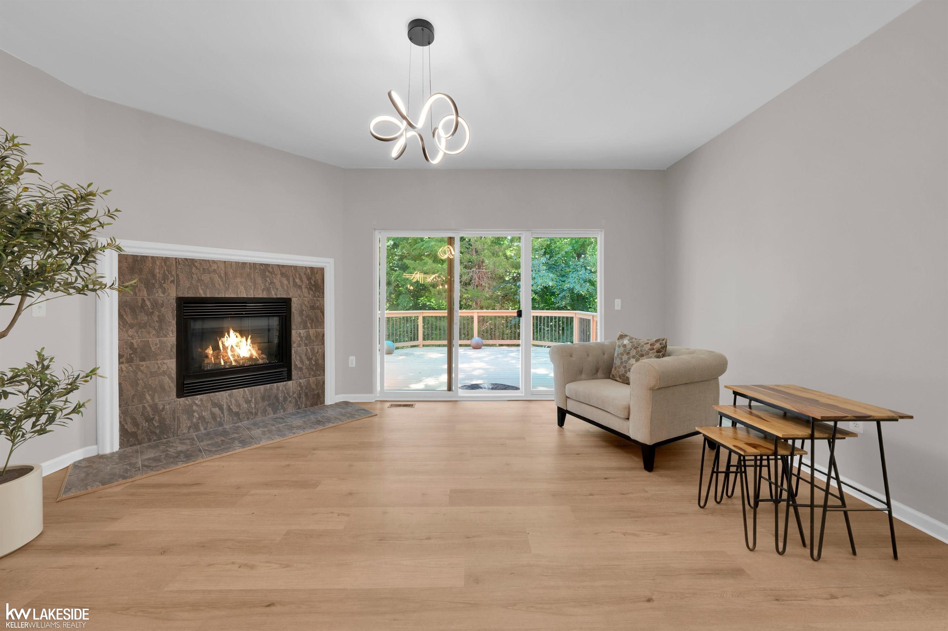5159 Mesa Drive
