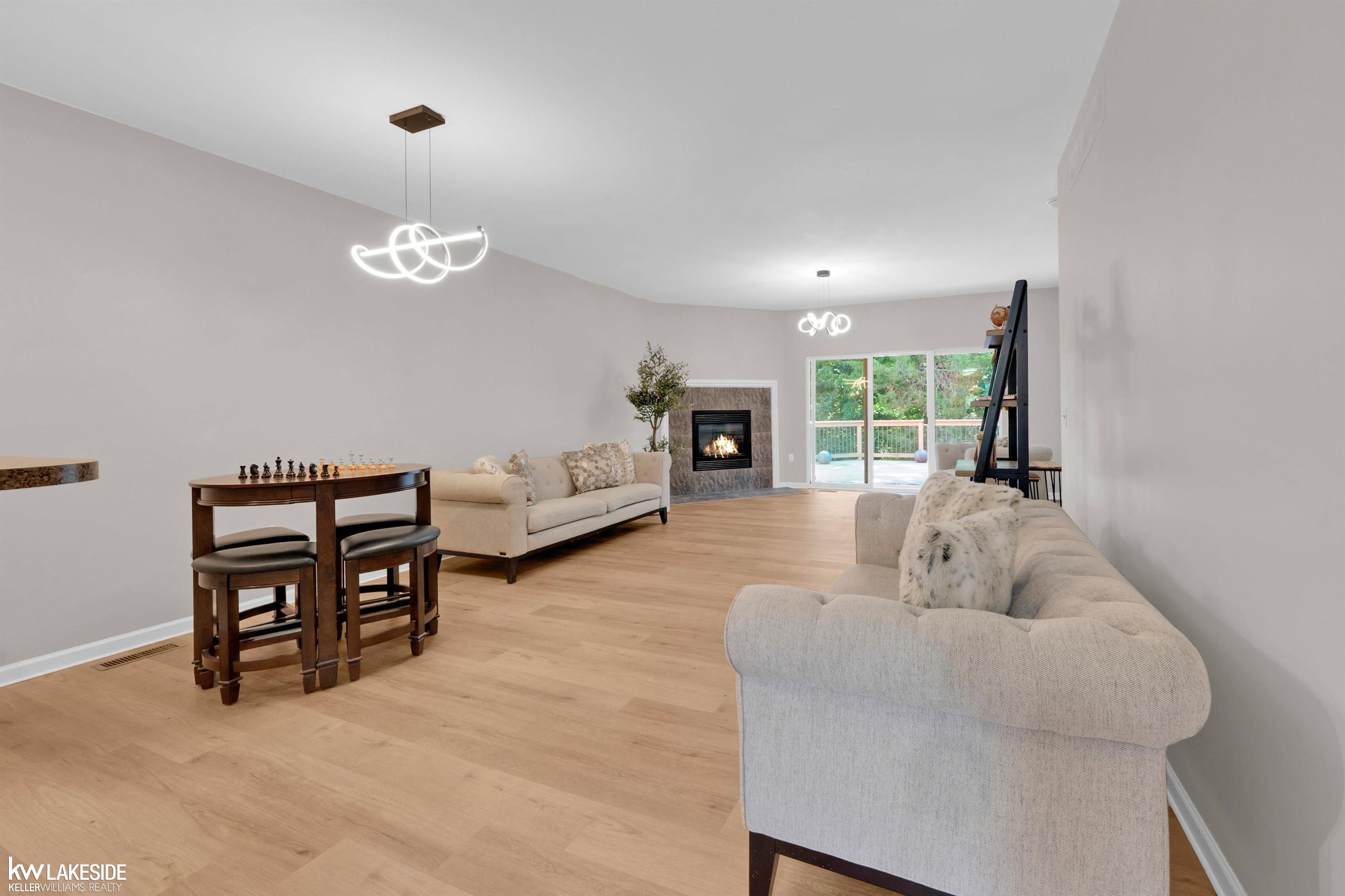 5159 Mesa Drive