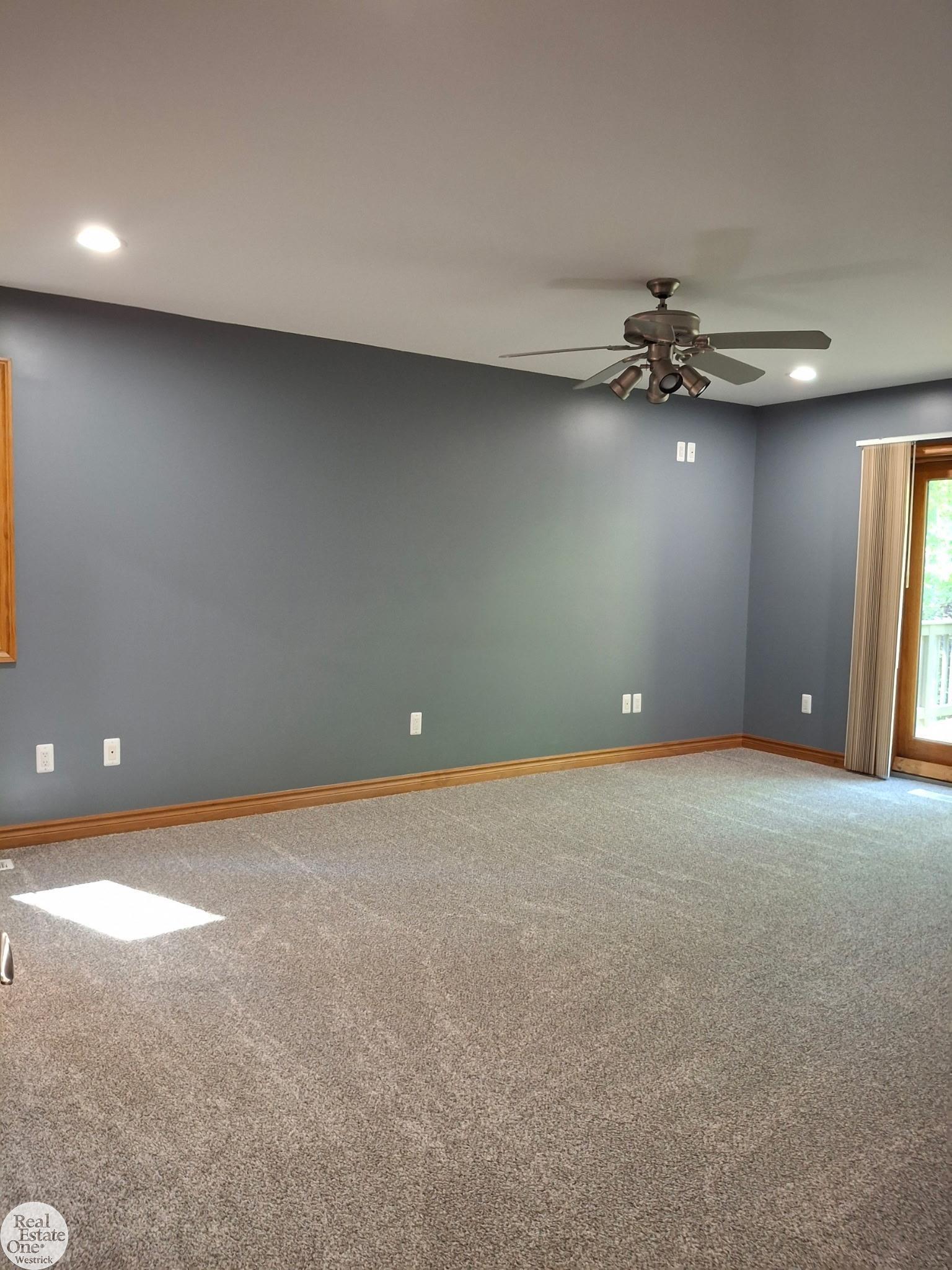 5746 Roberts Road