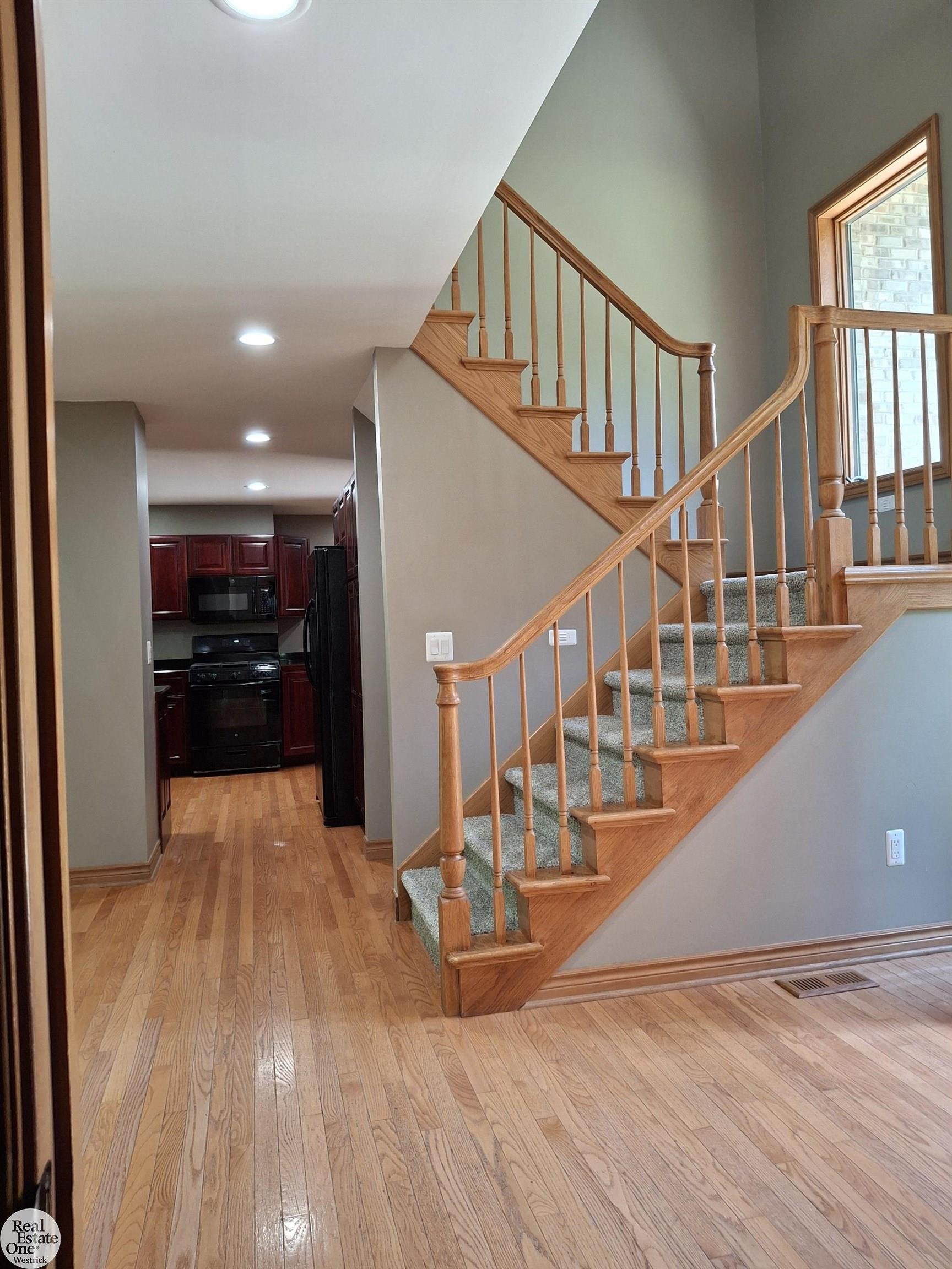5746 Roberts Road