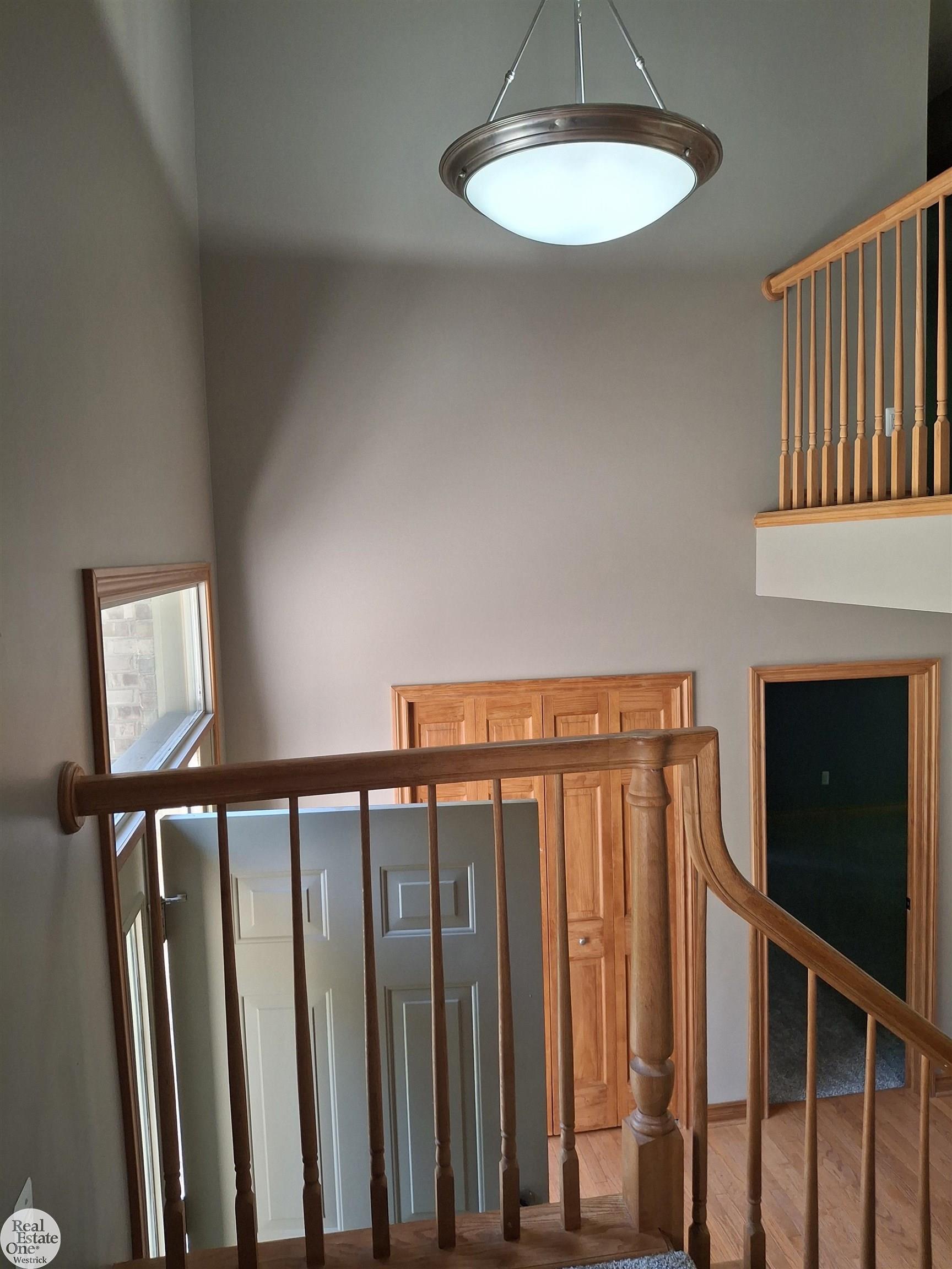 5746 Roberts Road