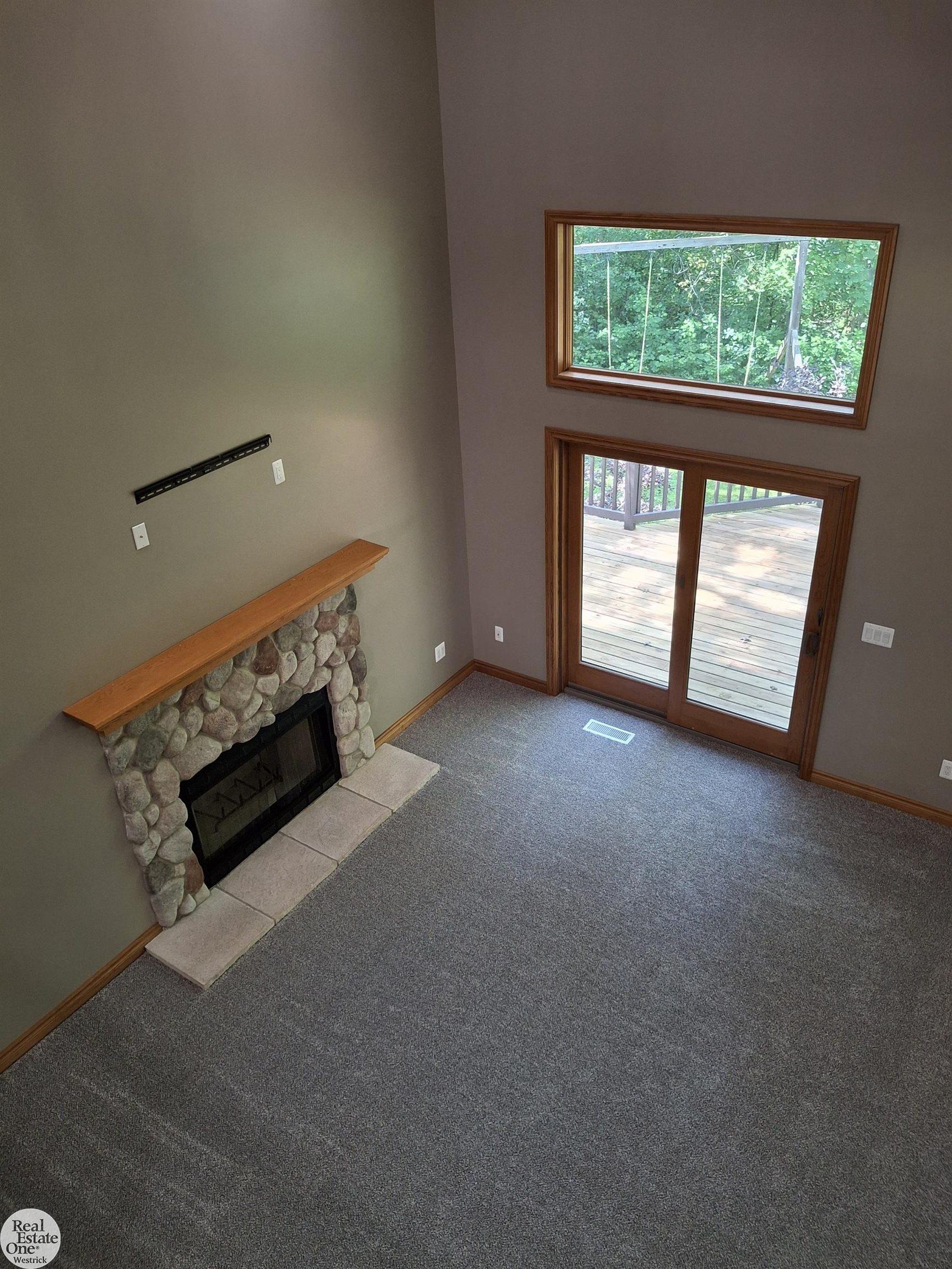 5746 Roberts Road