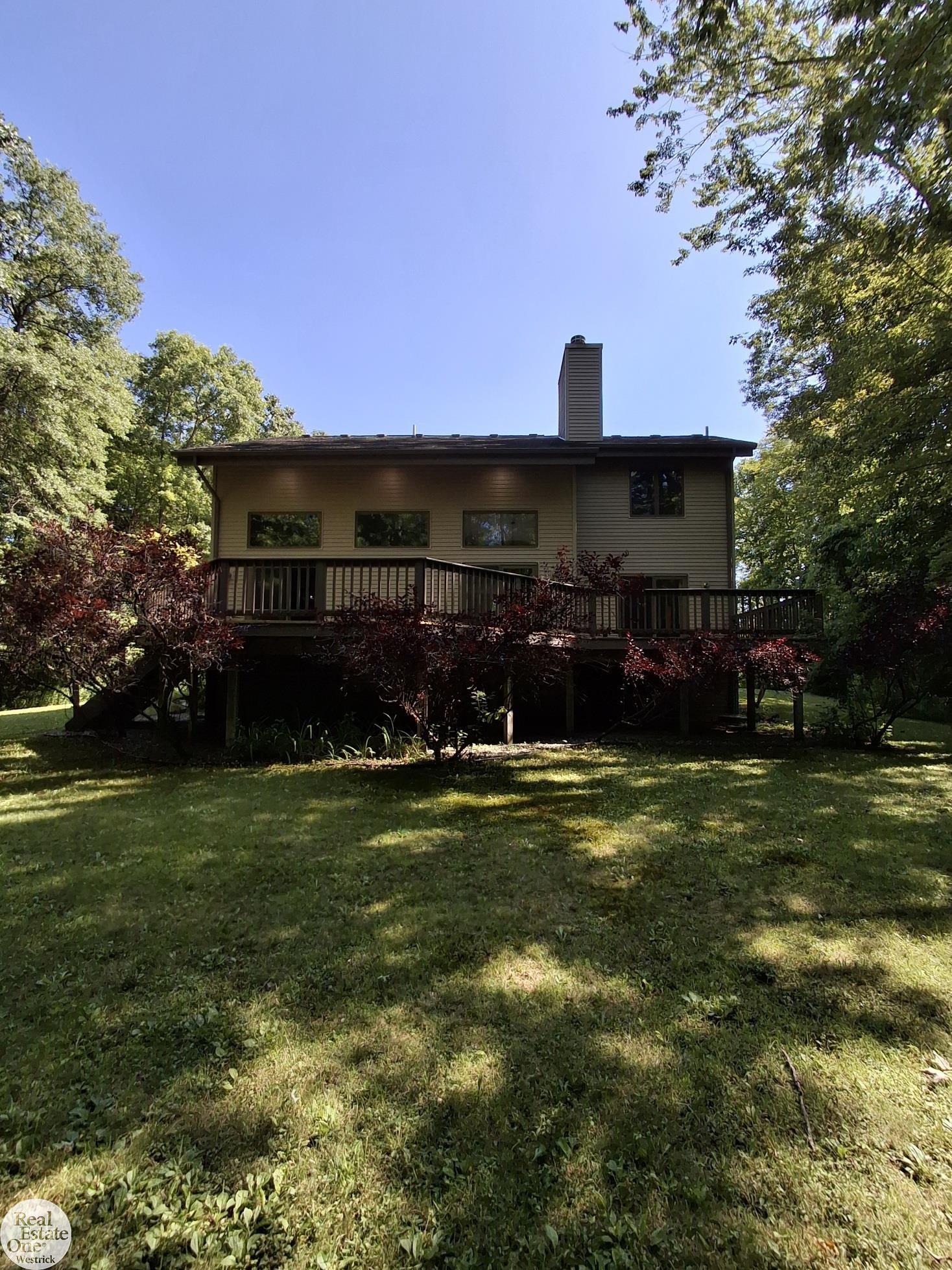 5746 Roberts Road