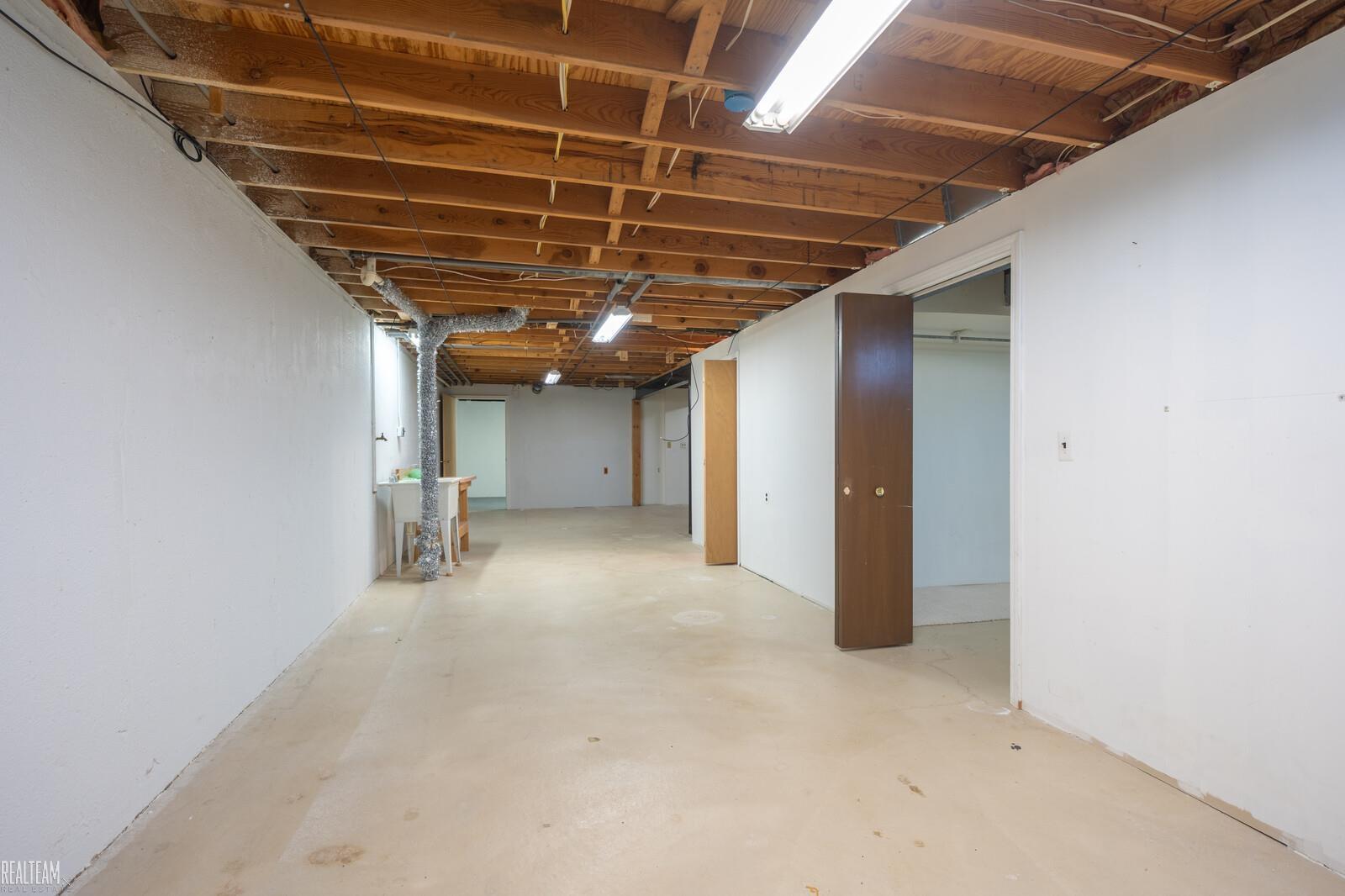 49453 Tarrytown Court