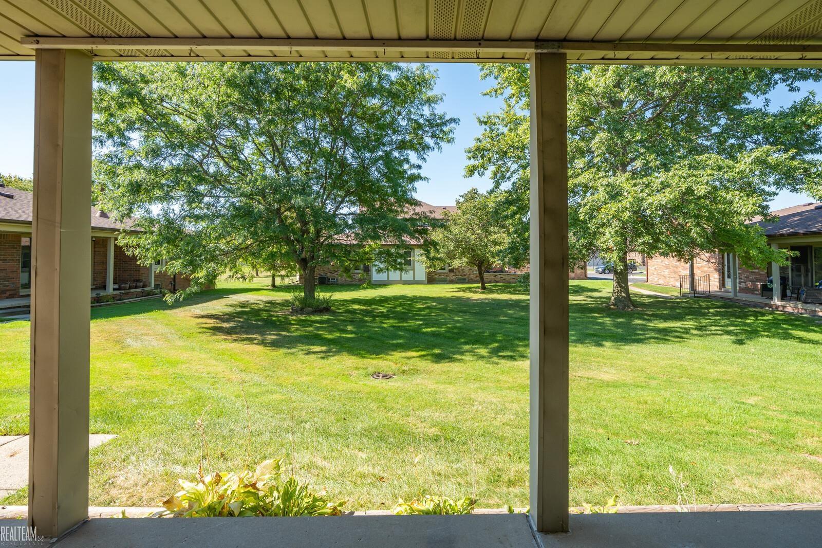 49453 Tarrytown Court