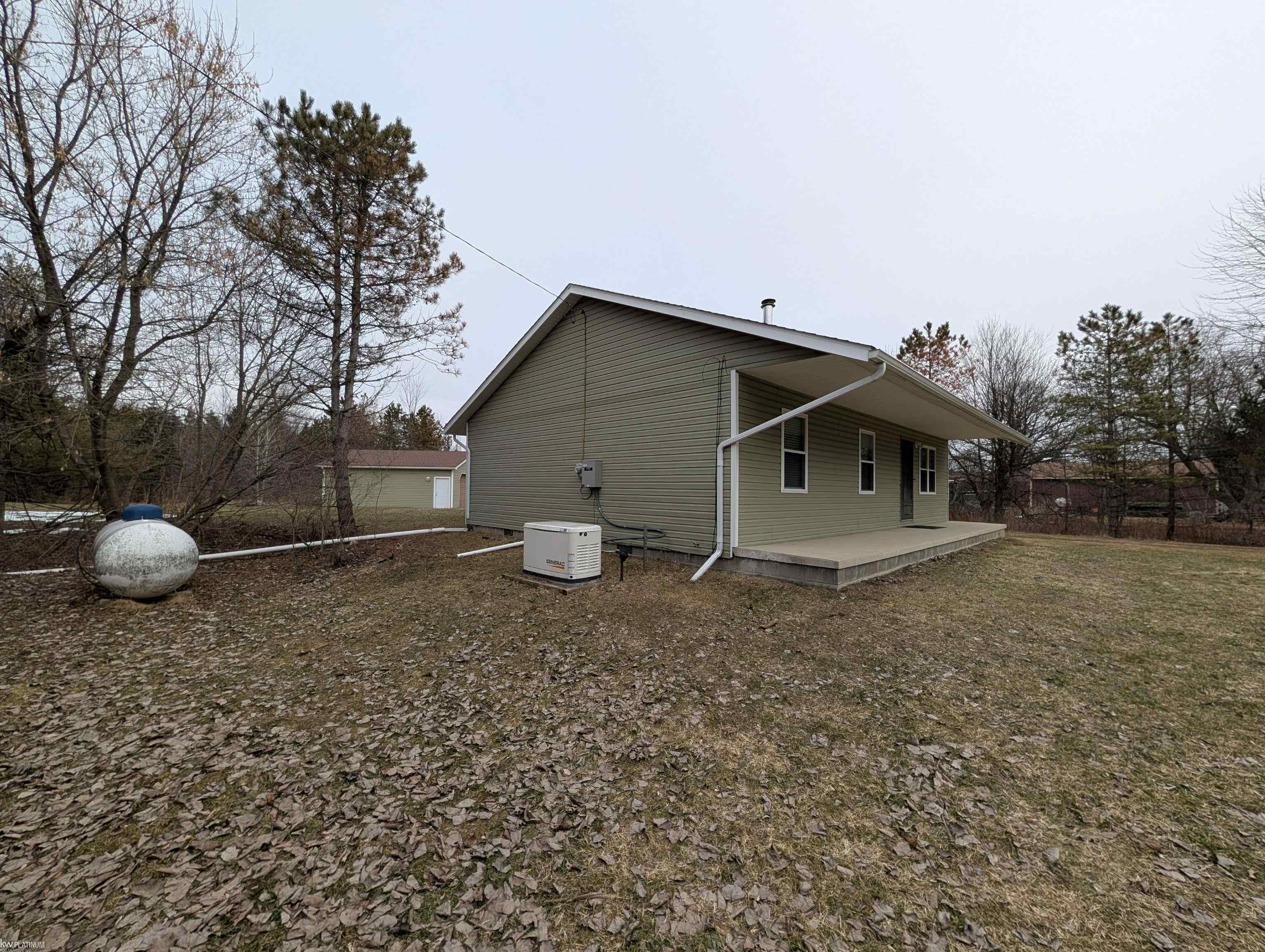9072 Green Road