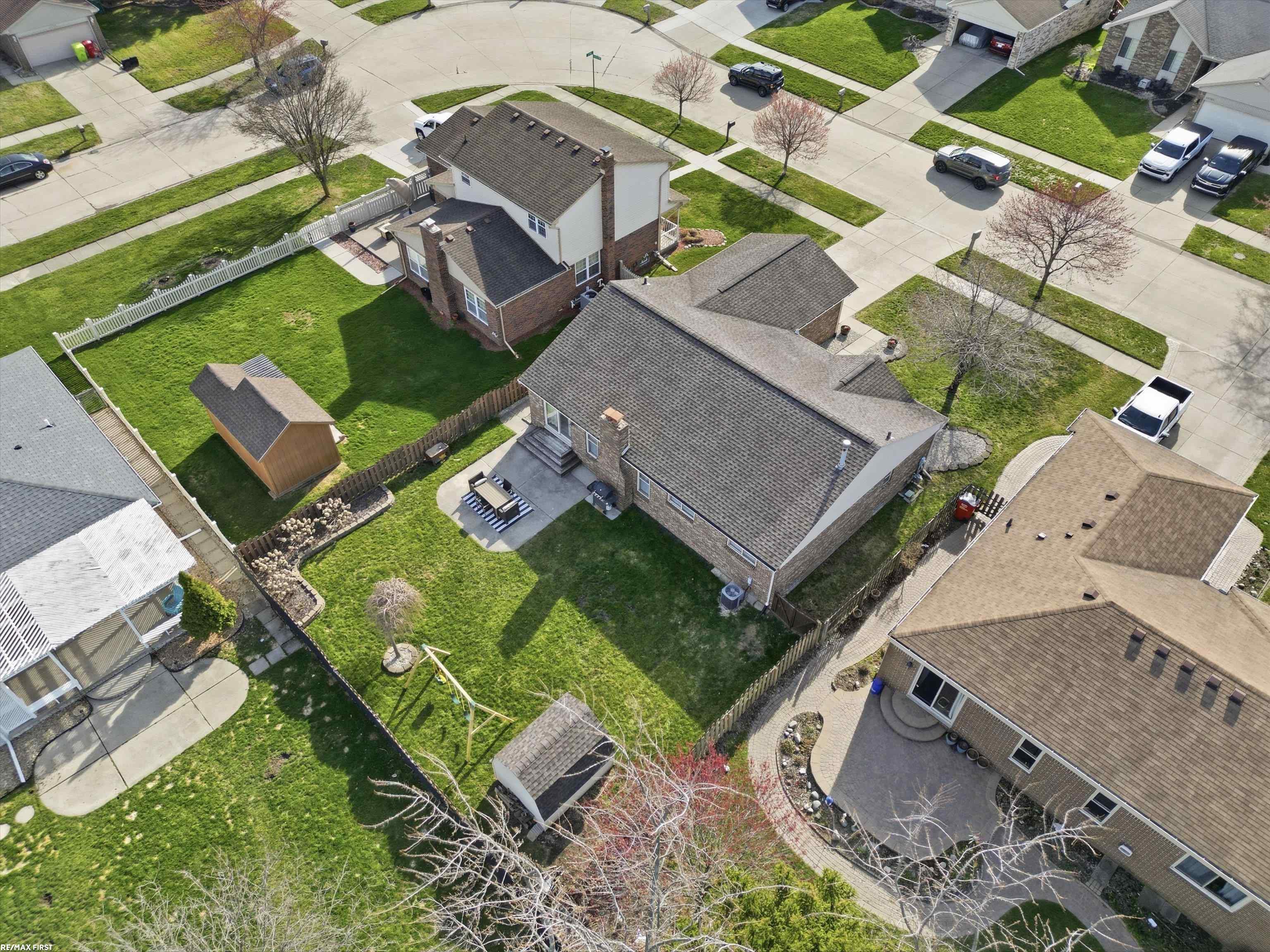 45784 Georgetown Drive