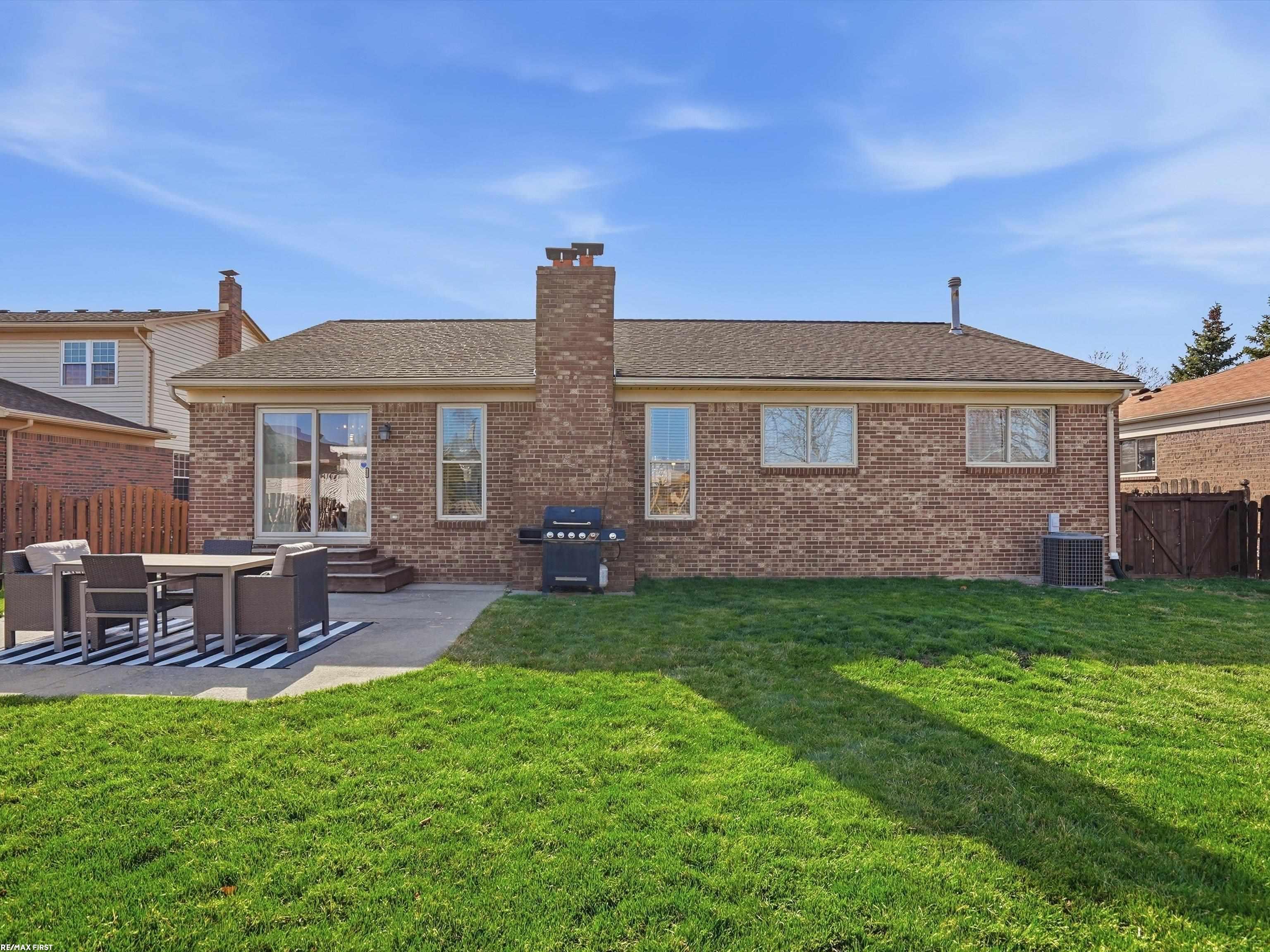 45784 Georgetown Drive