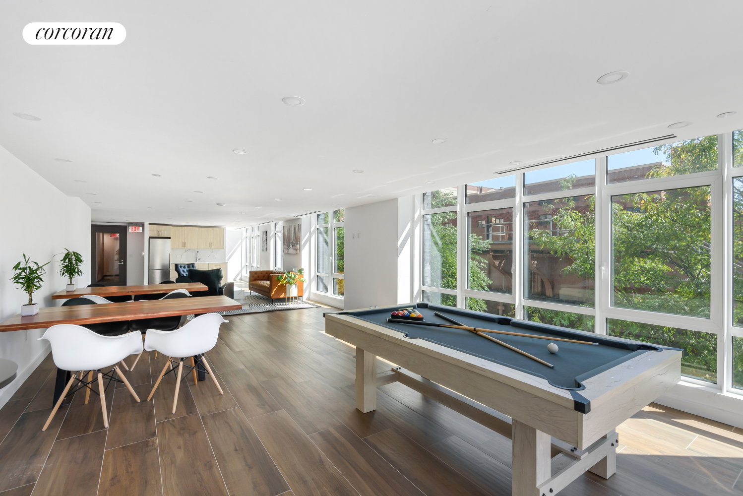 1516 PARK Avenue 5H