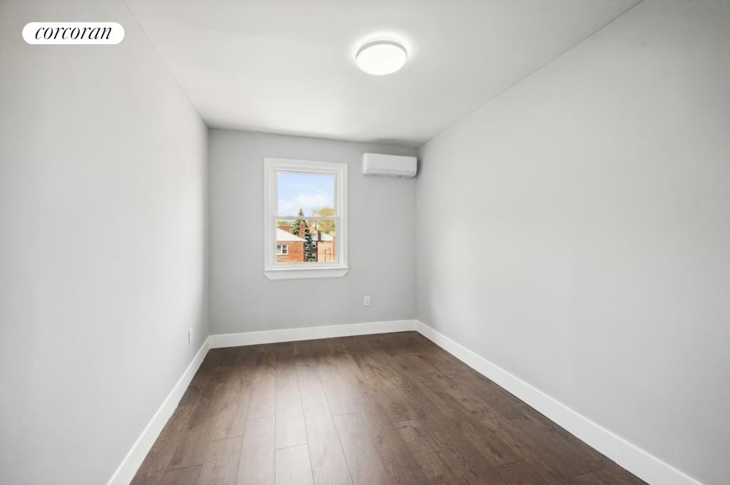224 W 252ND Street