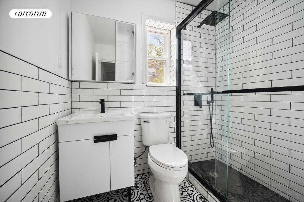 224 W 252ND Street