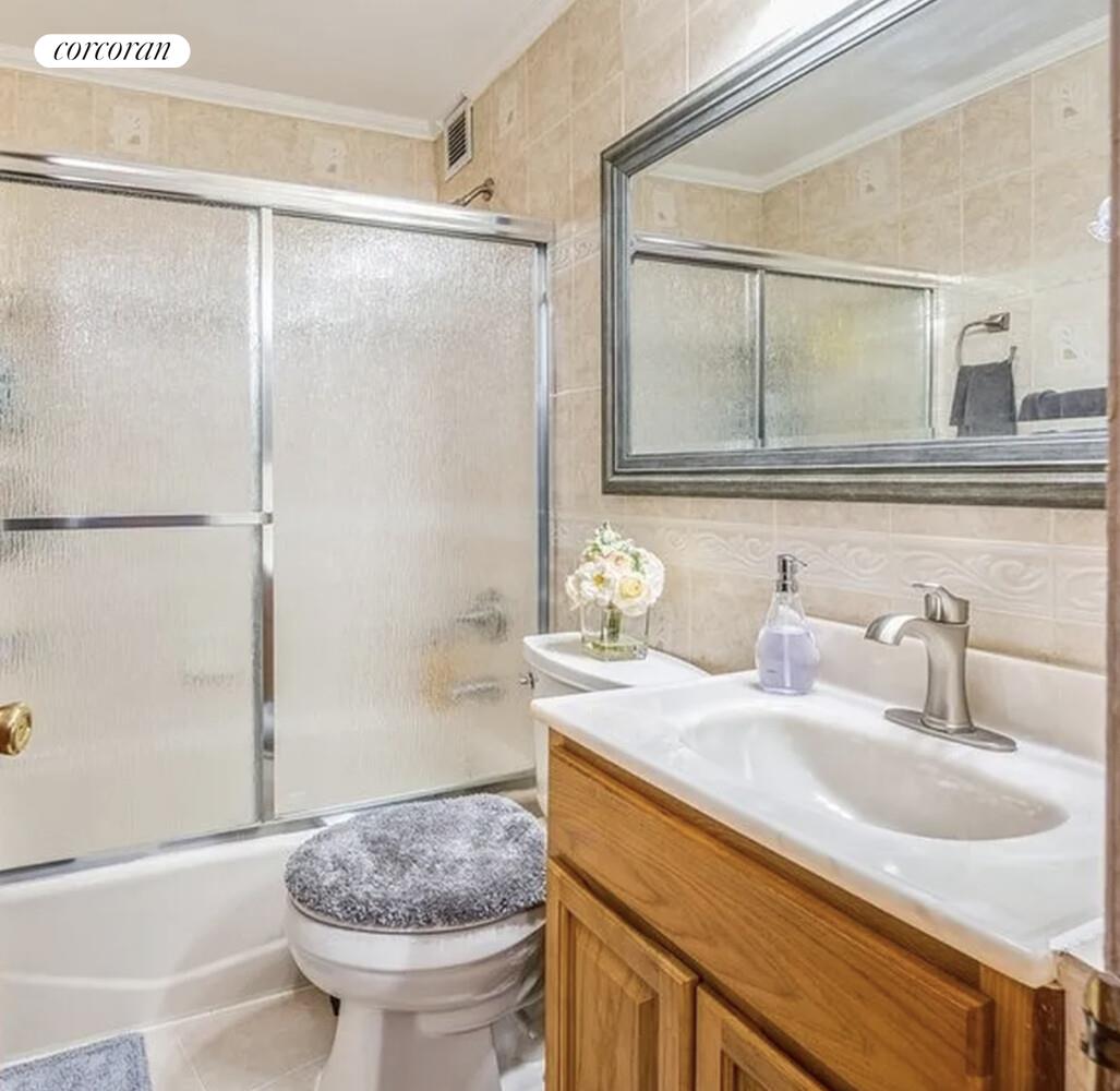 581 ACADEMY Street 4B