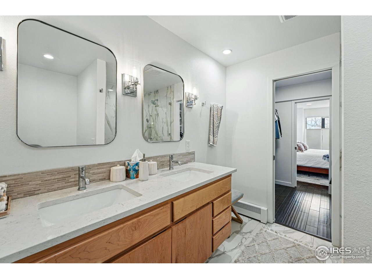 3825 Northbrook Dr F