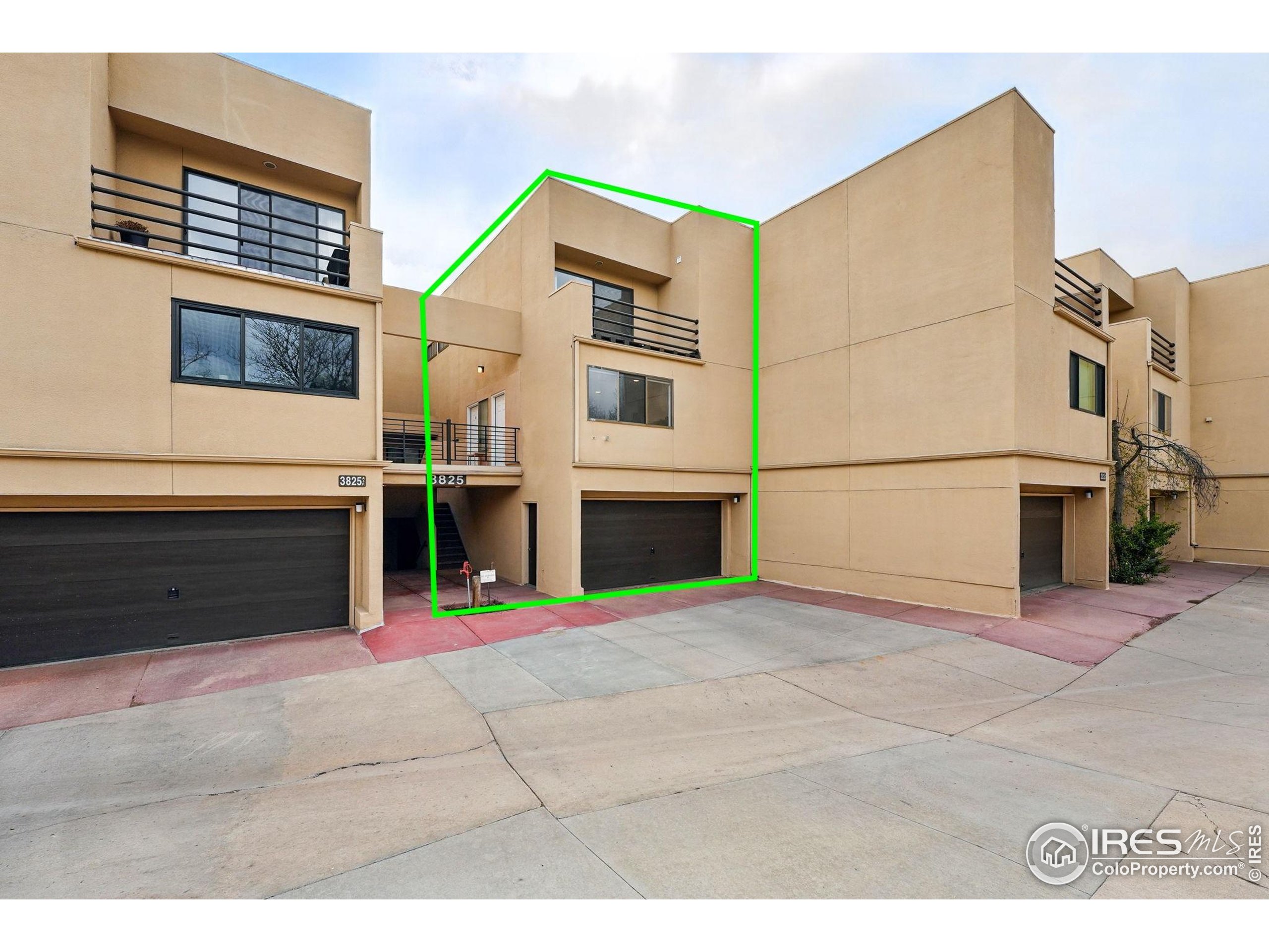 3825 Northbrook Dr F