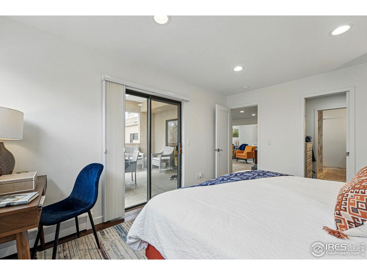 3825 Northbrook Dr F