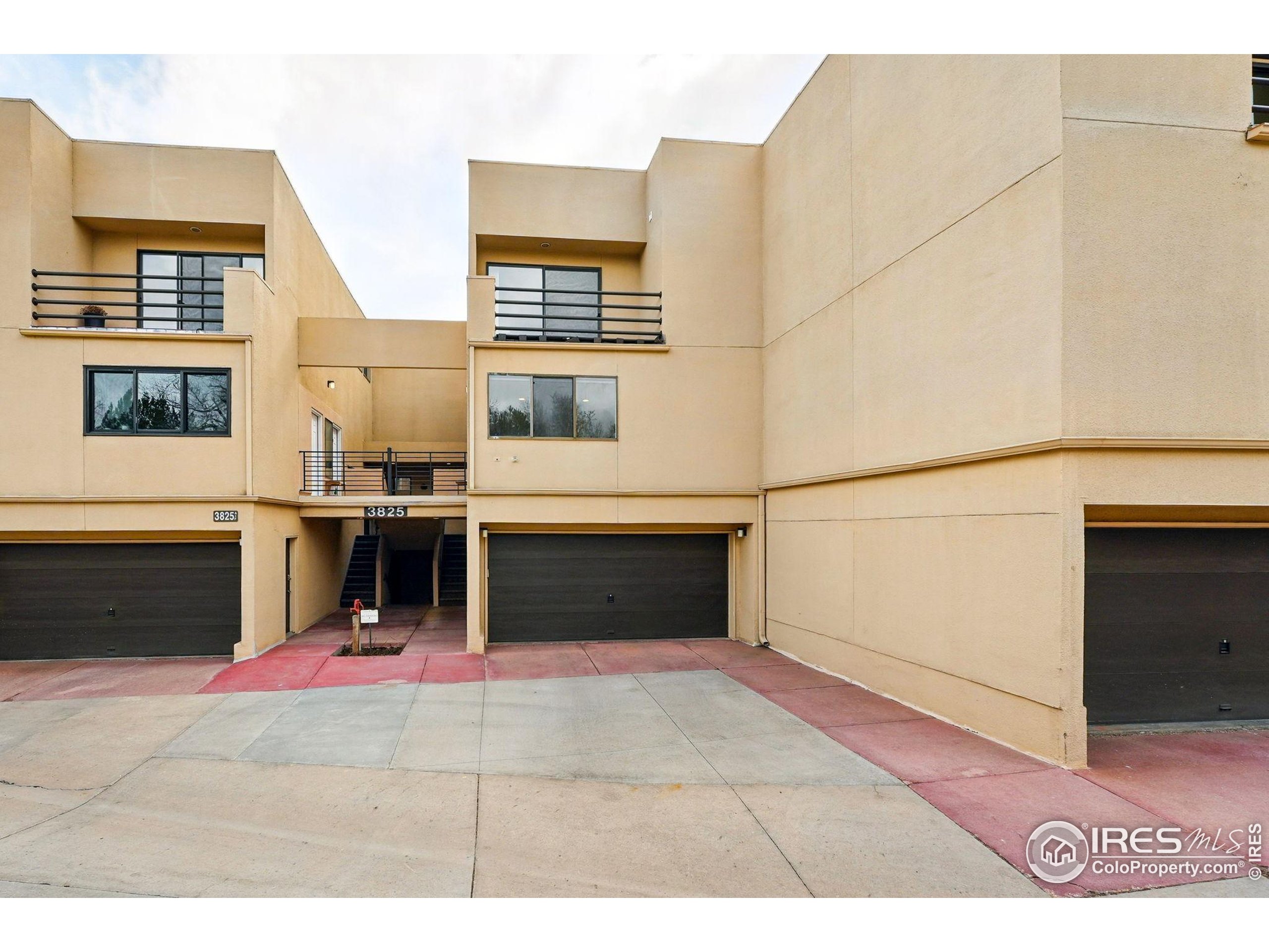 3825 Northbrook Dr F